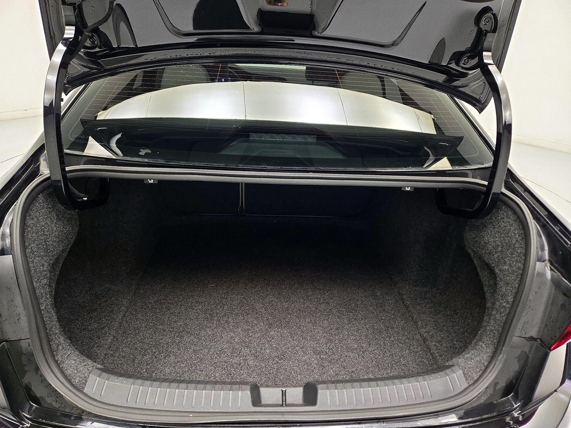 Thumbnail: 2023 Volkswagen Jetta - 20