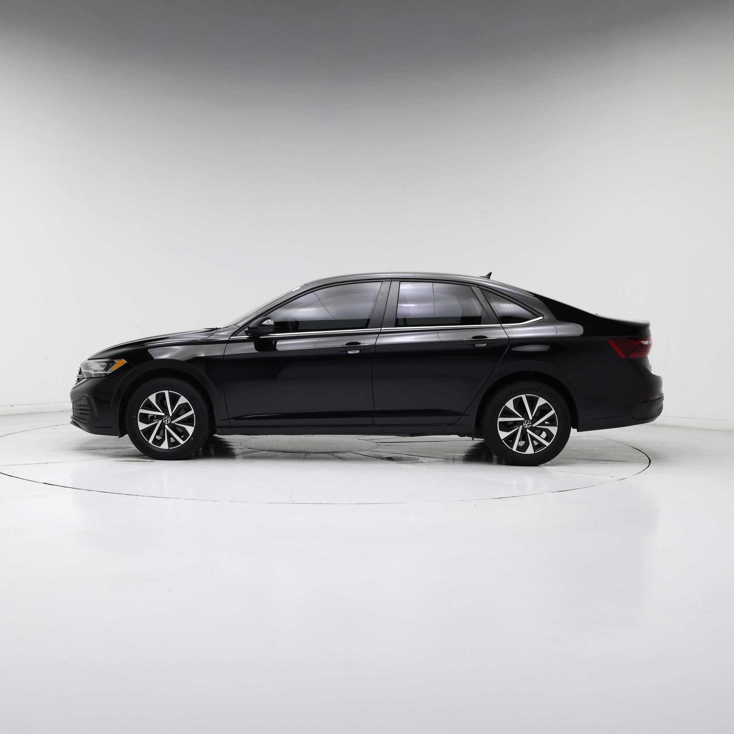 Thumbnail: 2023 Volkswagen Jetta - 3