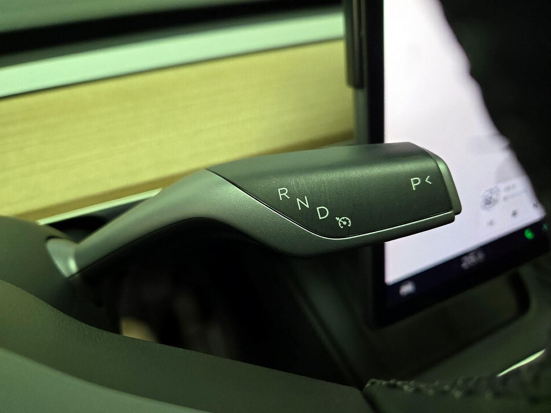 Thumbnail: 2023 Tesla Model Y - 17