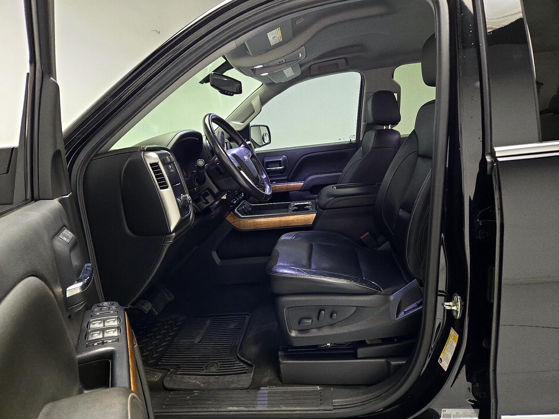 Thumbnail: 2018 Chevrolet Silverado 1500 - 11