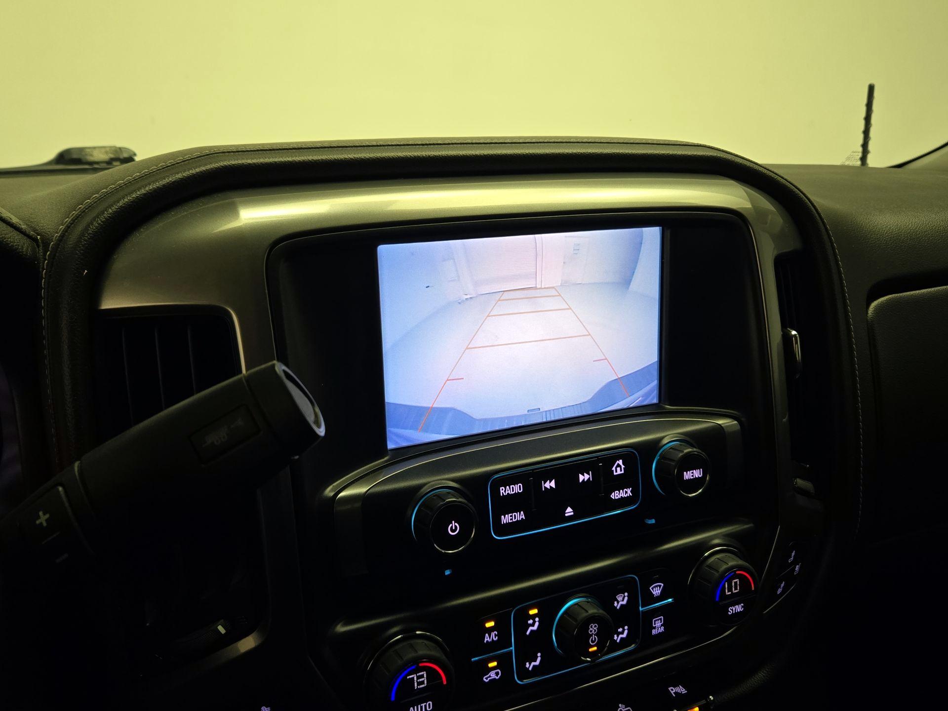 Thumbnail: 2018 Chevrolet Silverado 1500 - 14