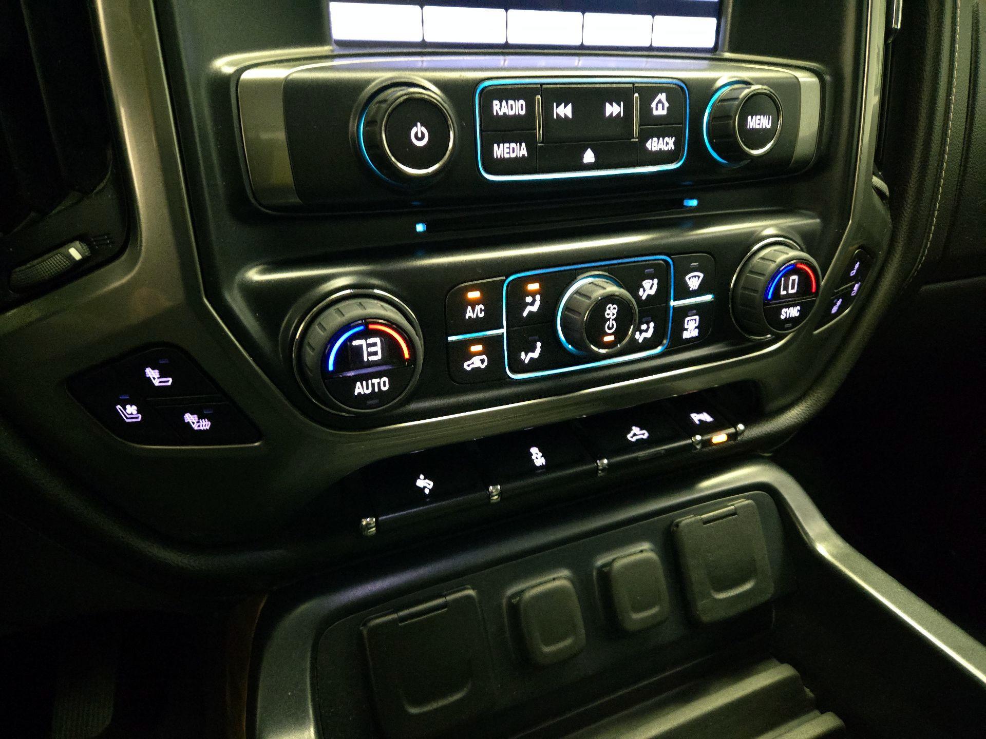 Thumbnail: 2018 Chevrolet Silverado 1500 - 16