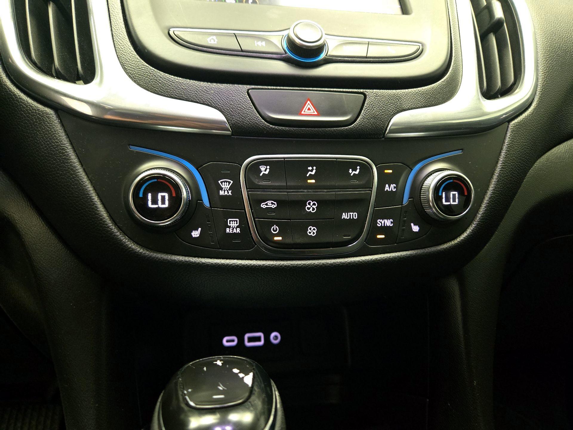 Thumbnail: 2020 Chevrolet Equinox - 15