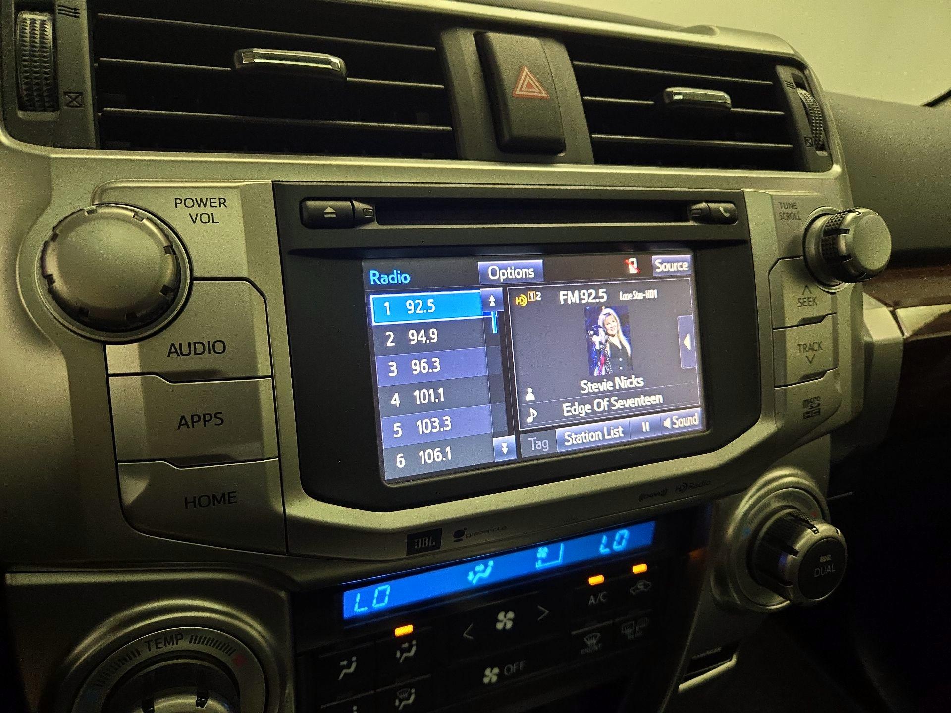 Thumbnail: 2016 Toyota 4Runner - 15