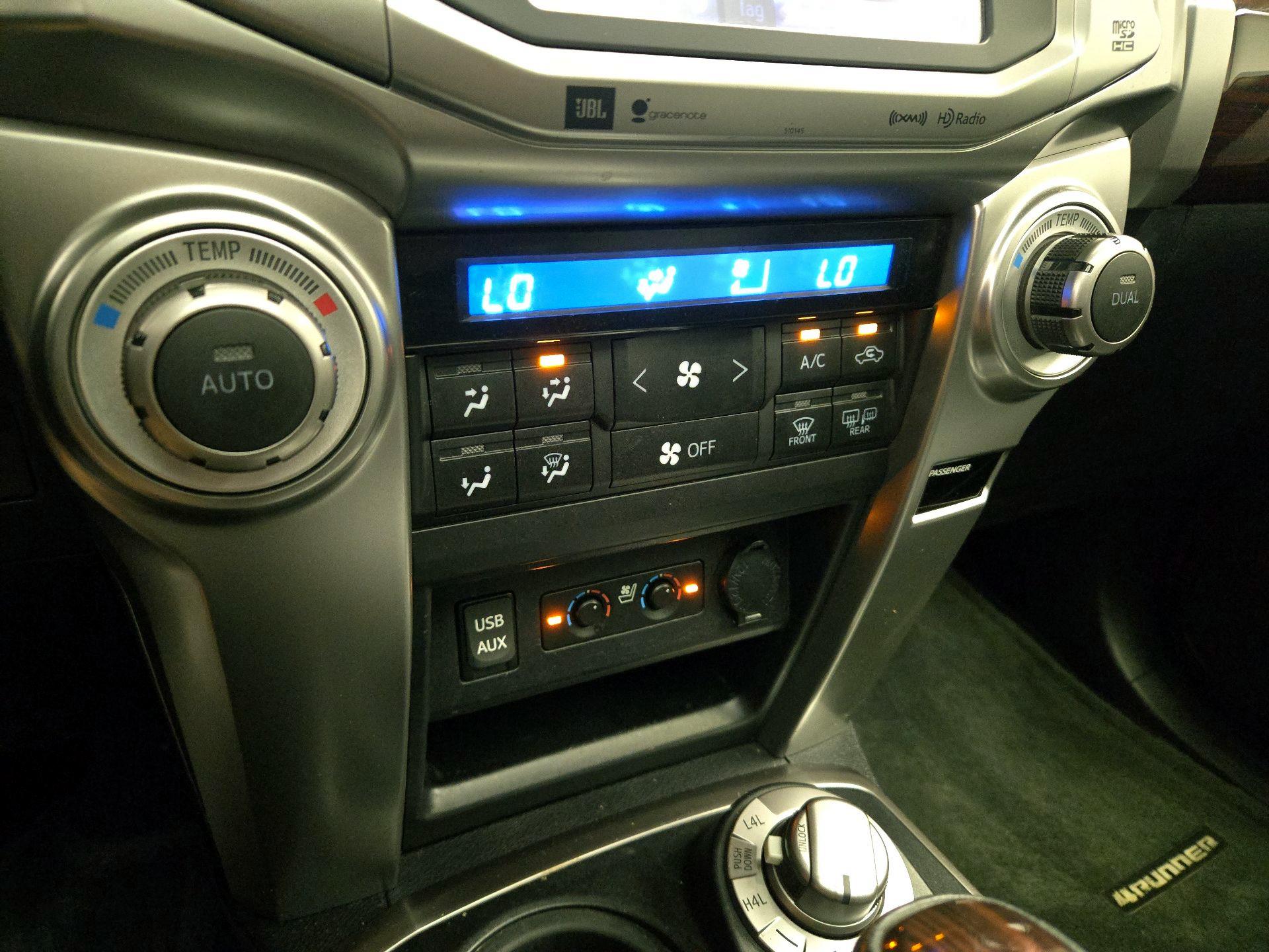 Thumbnail: 2016 Toyota 4Runner - 16