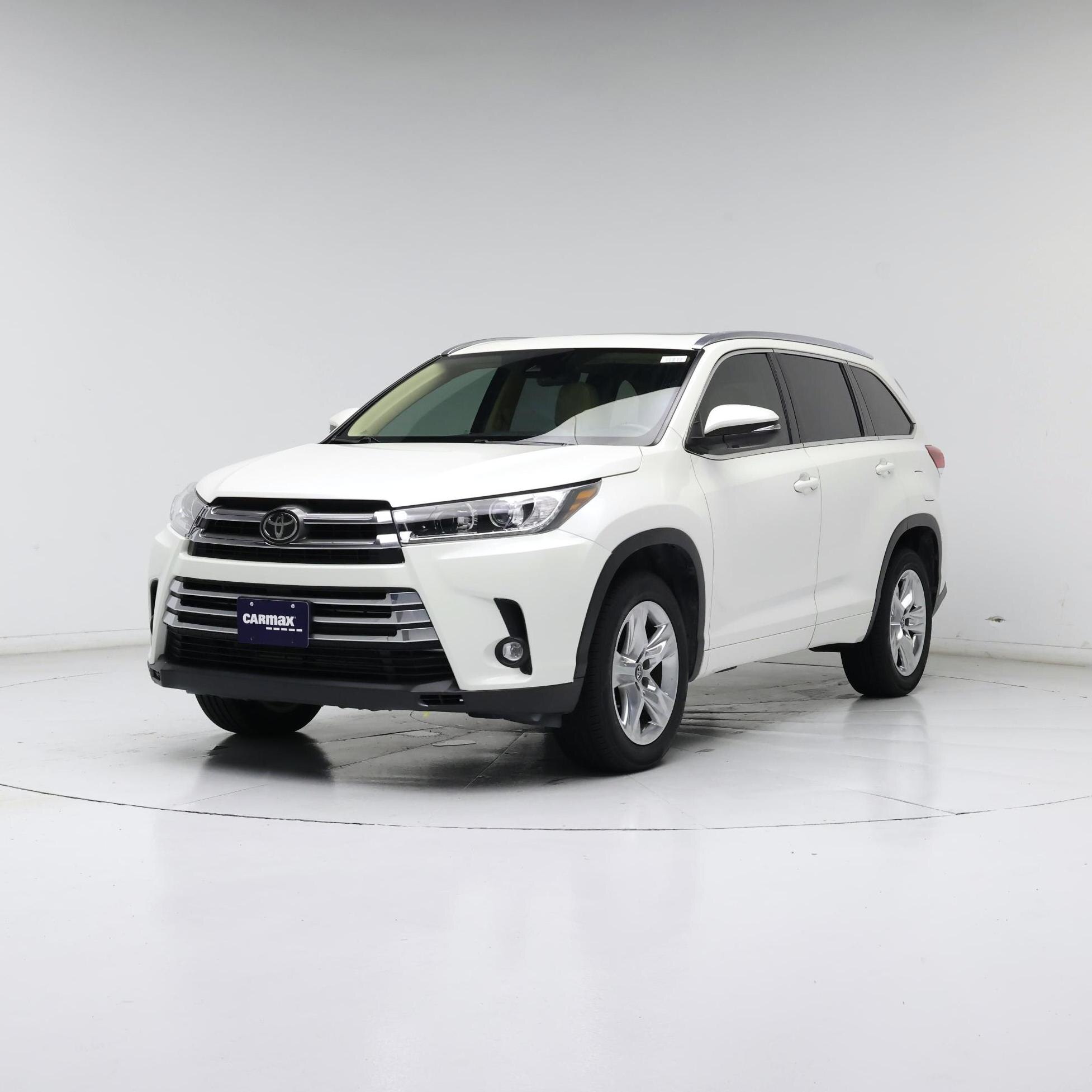Thumbnail: 2019 Toyota Highlander - 4