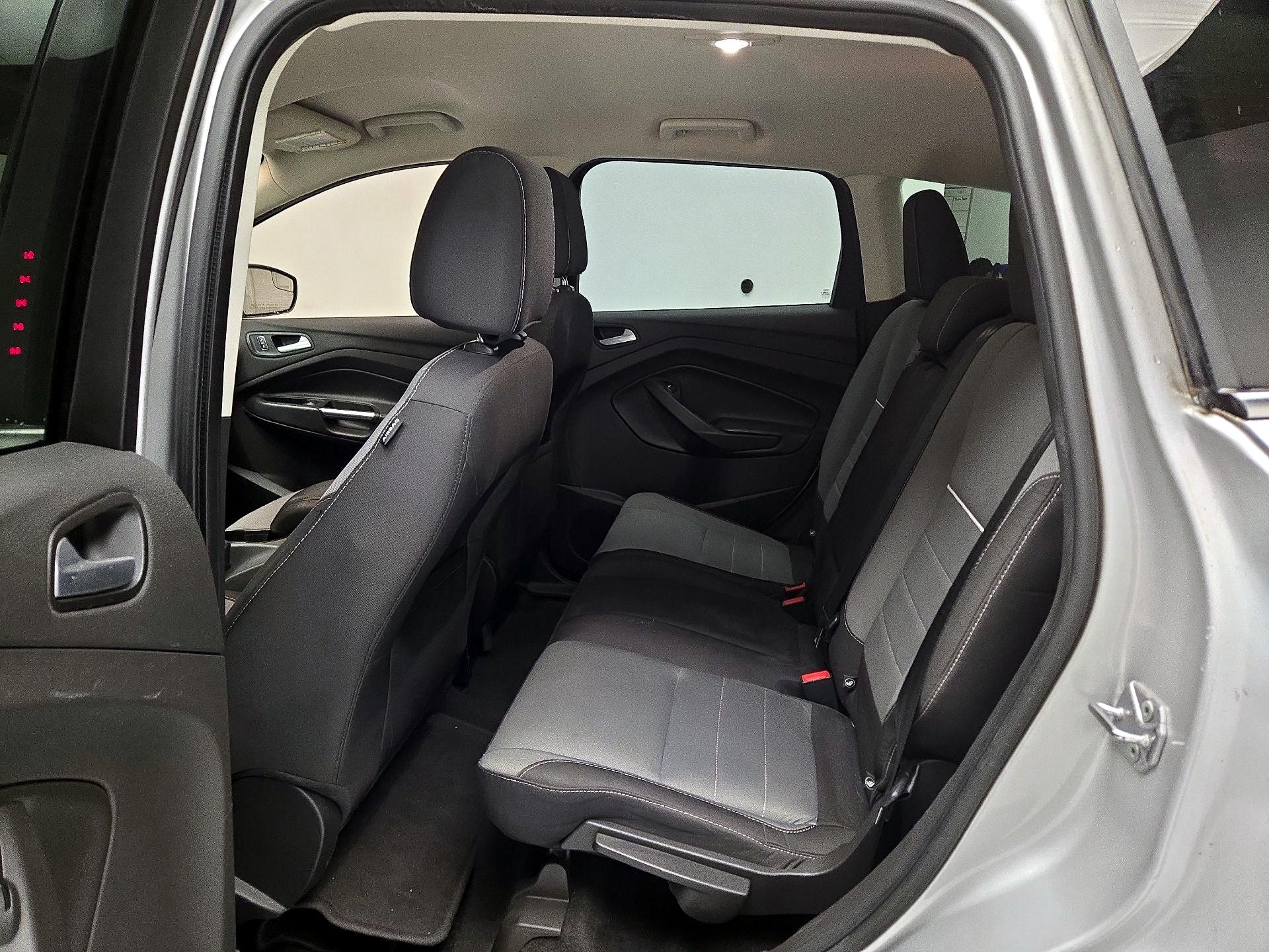 Thumbnail: 2015 Ford Escape - 16