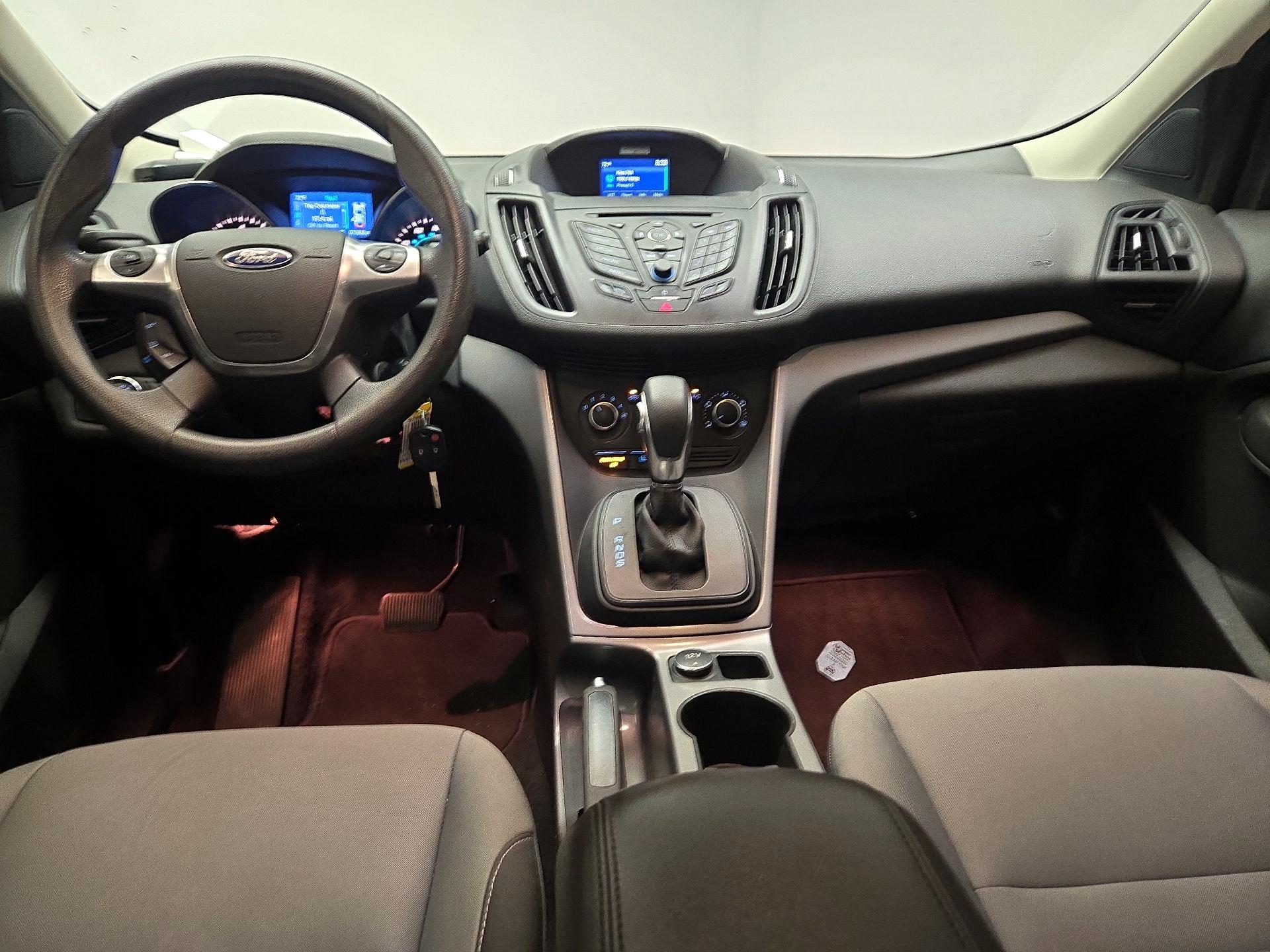 Thumbnail: 2015 Ford Escape - 8