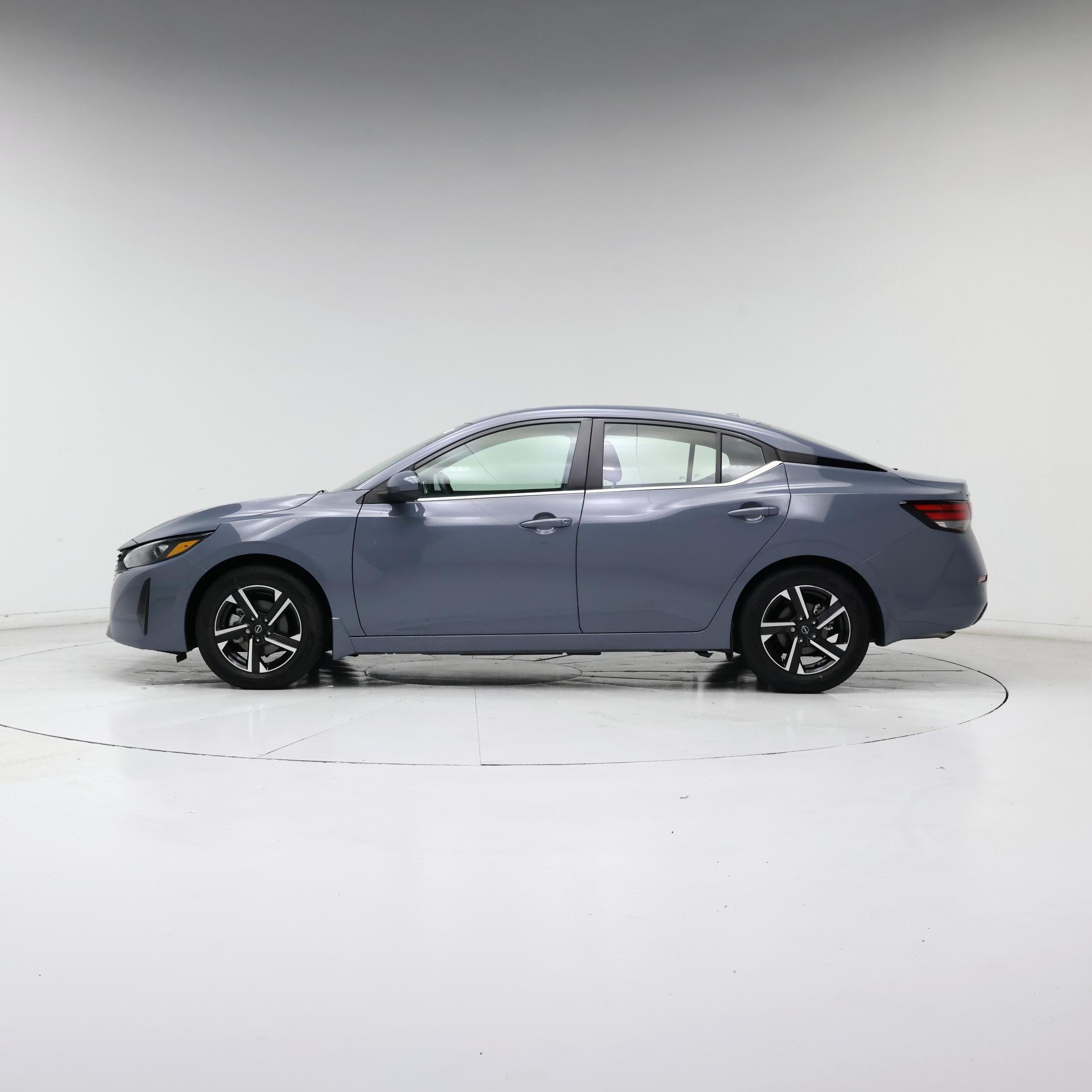 Thumbnail: 2025 Nissan Sentra - 3