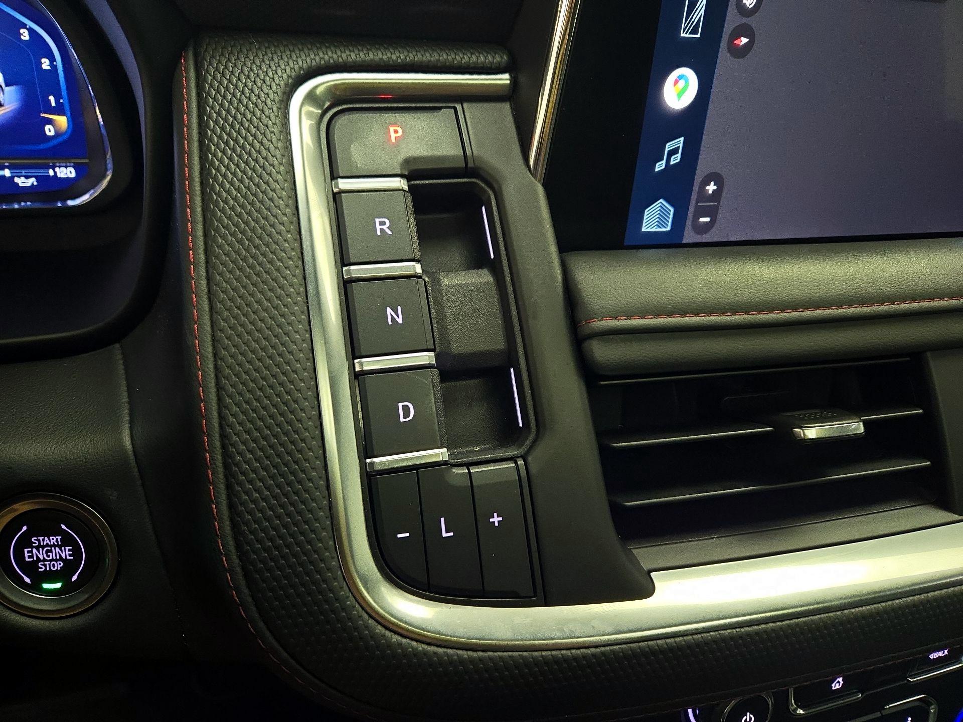 Thumbnail: 2022 Chevrolet Tahoe - 18