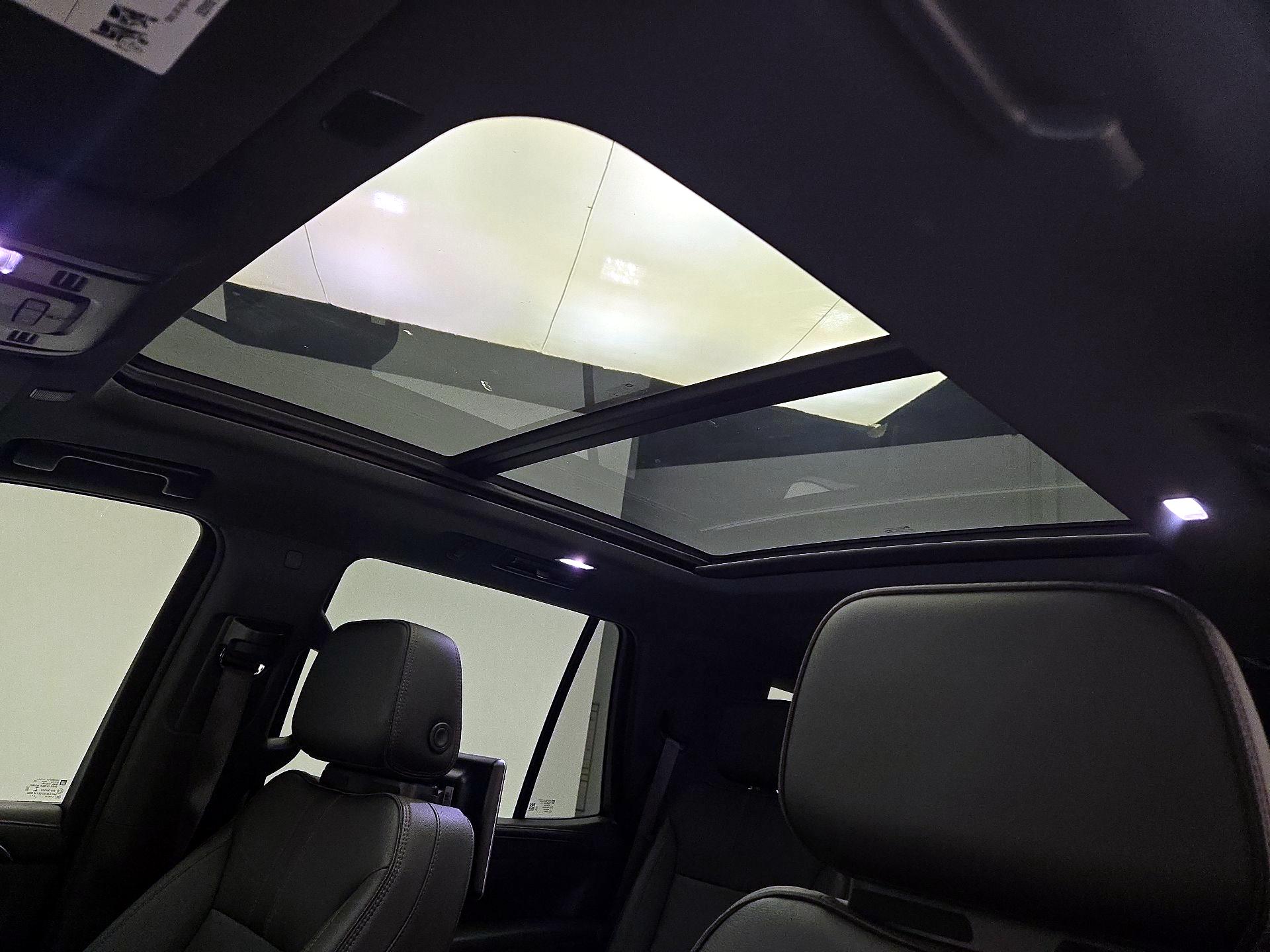 Thumbnail: 2022 Chevrolet Tahoe - 20