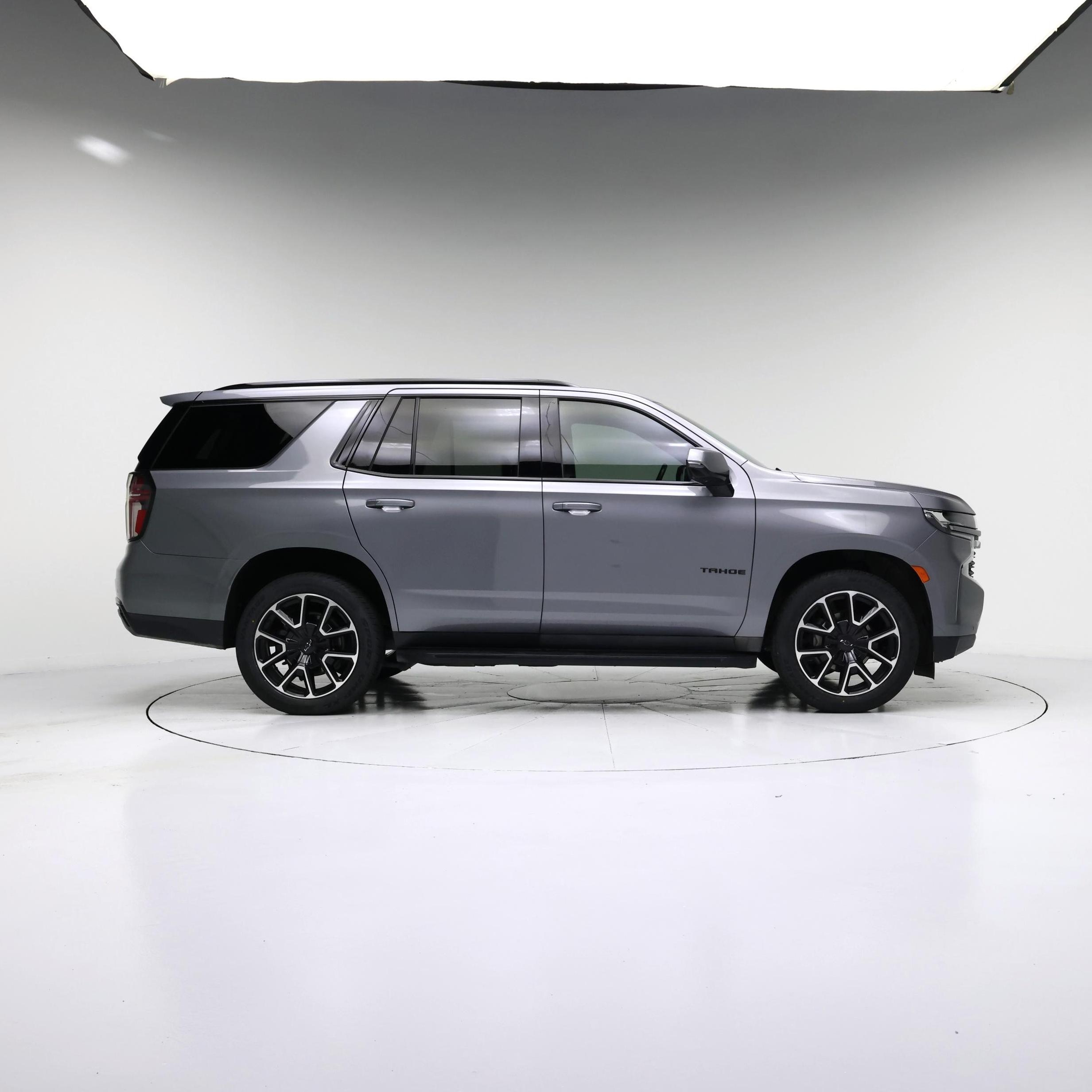 Thumbnail: 2022 Chevrolet Tahoe - 7