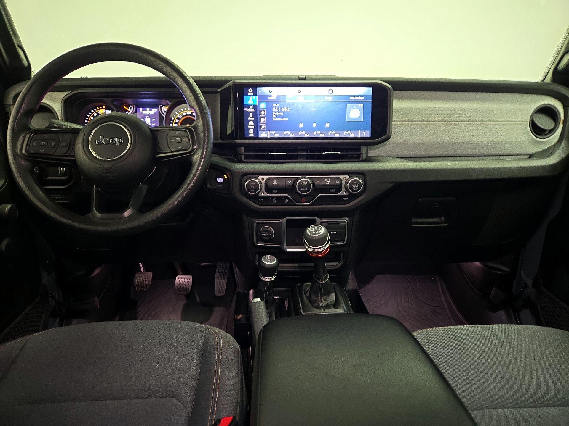 Thumbnail: 2024 Jeep Wrangler - 9