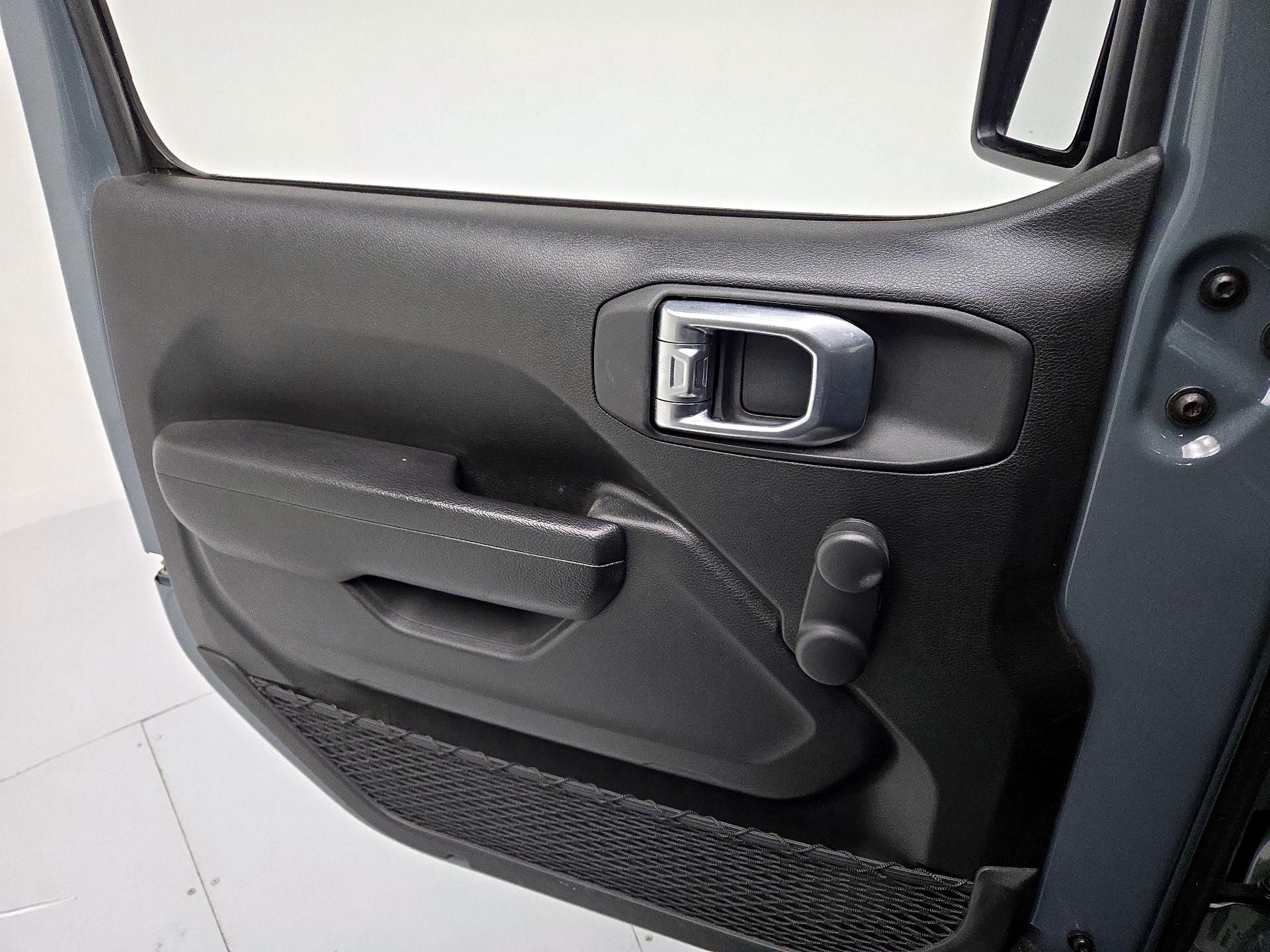 Thumbnail: 2024 Jeep Wrangler - 12