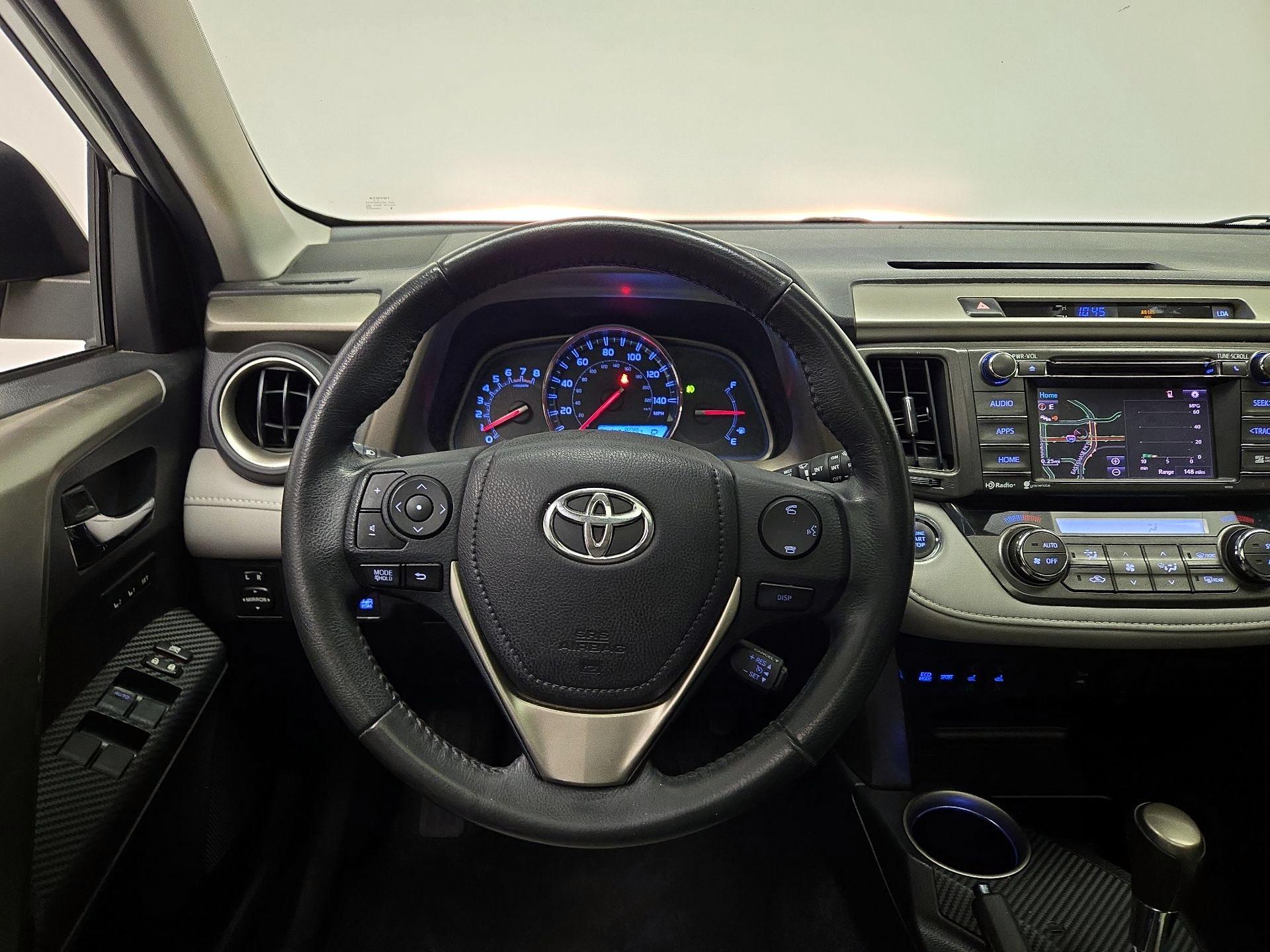 Thumbnail: 2014 Toyota RAV4 - 10