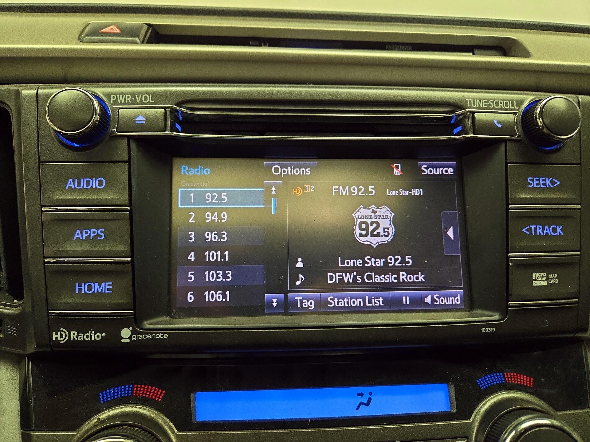 Thumbnail: 2014 Toyota RAV4 - 16