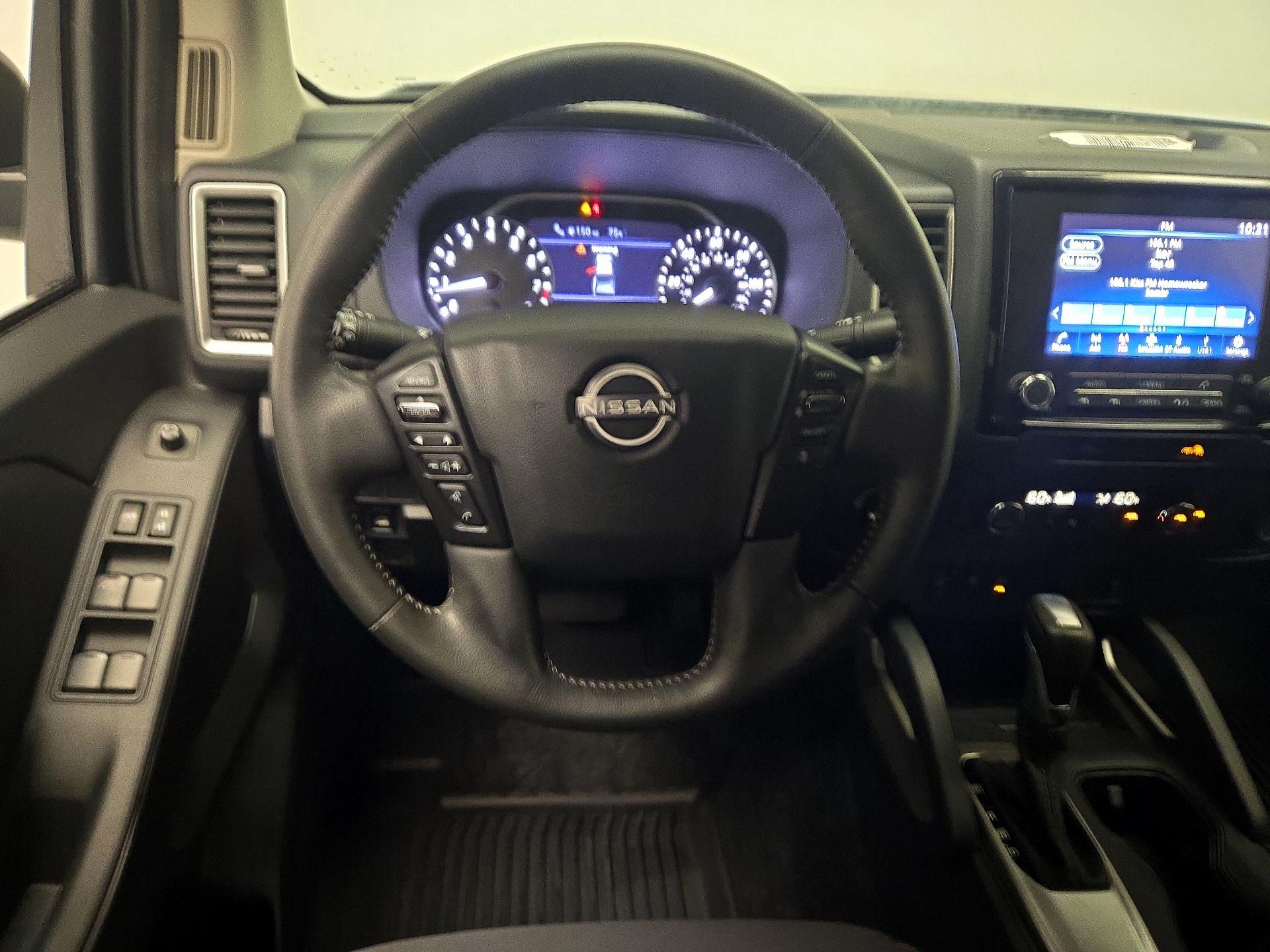 Thumbnail: 2023 Nissan Frontier - 10