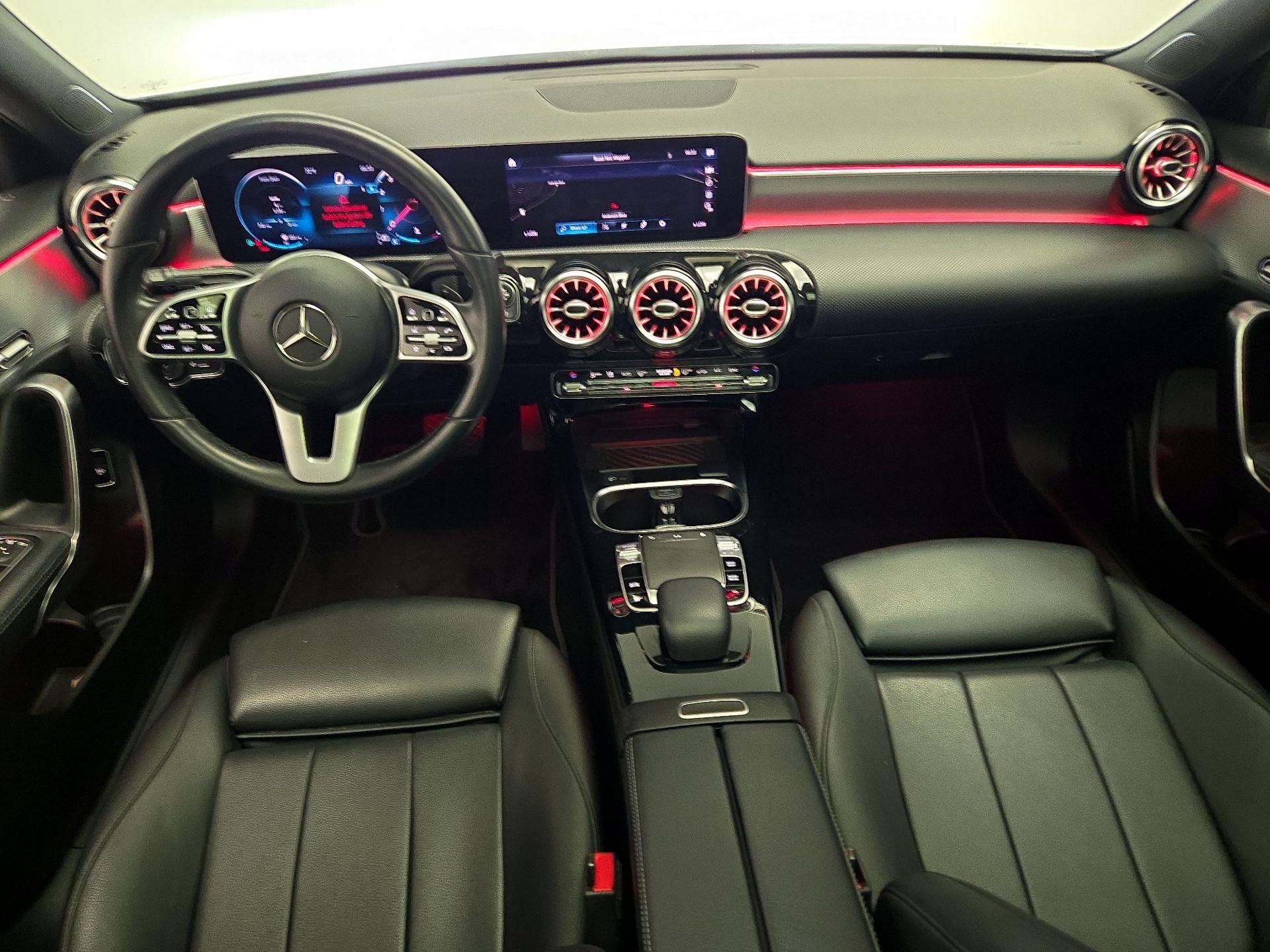 Thumbnail: 2019 Mercedes-Benz A-Class - 9