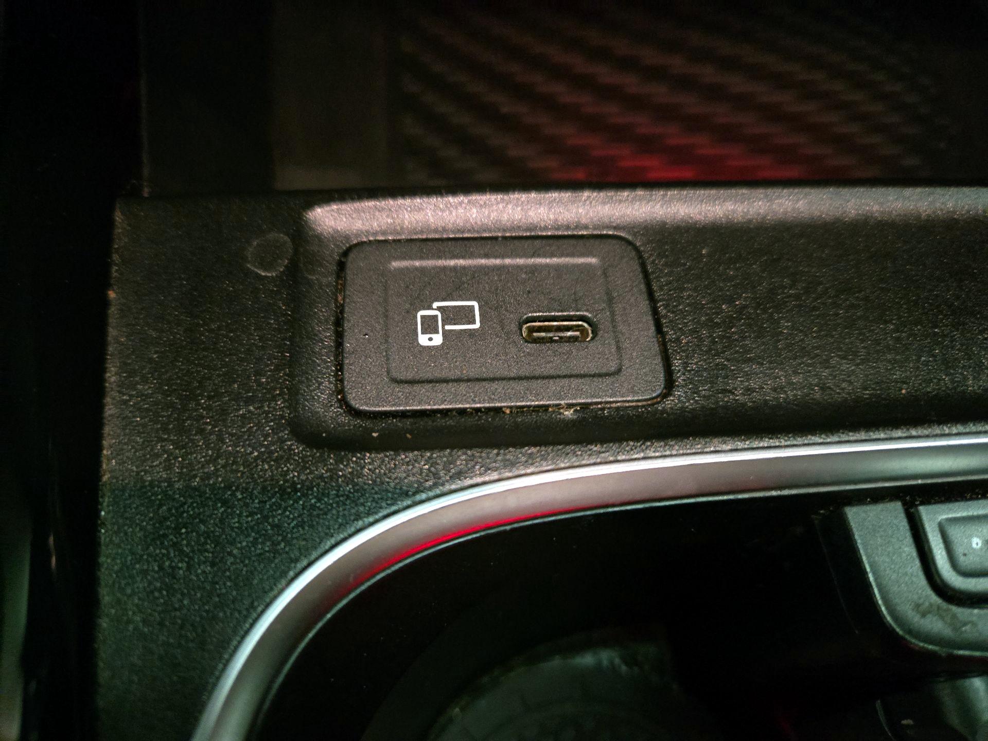 Thumbnail: 2019 Mercedes-Benz A-Class - 19