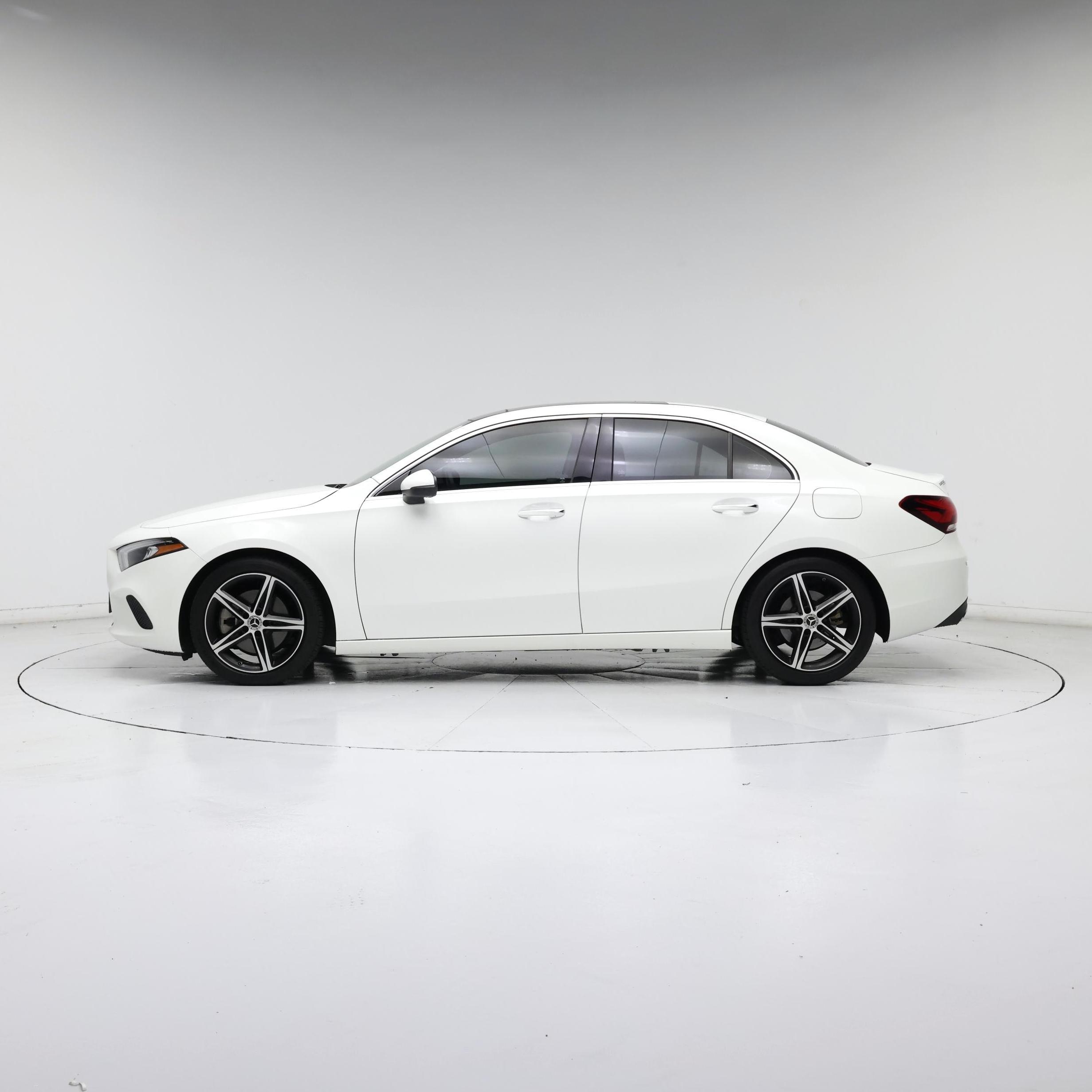 Thumbnail: 2019 Mercedes-Benz A-Class - 3