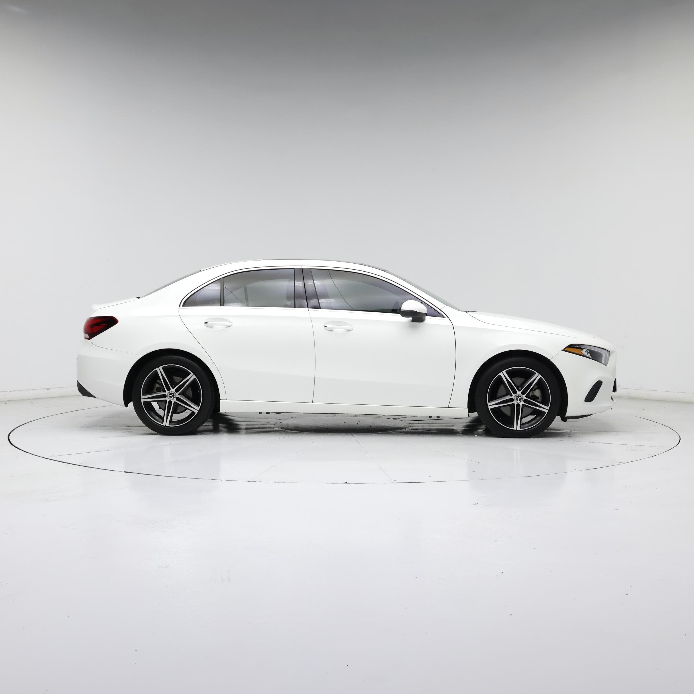 Thumbnail: 2019 Mercedes-Benz A-Class - 7