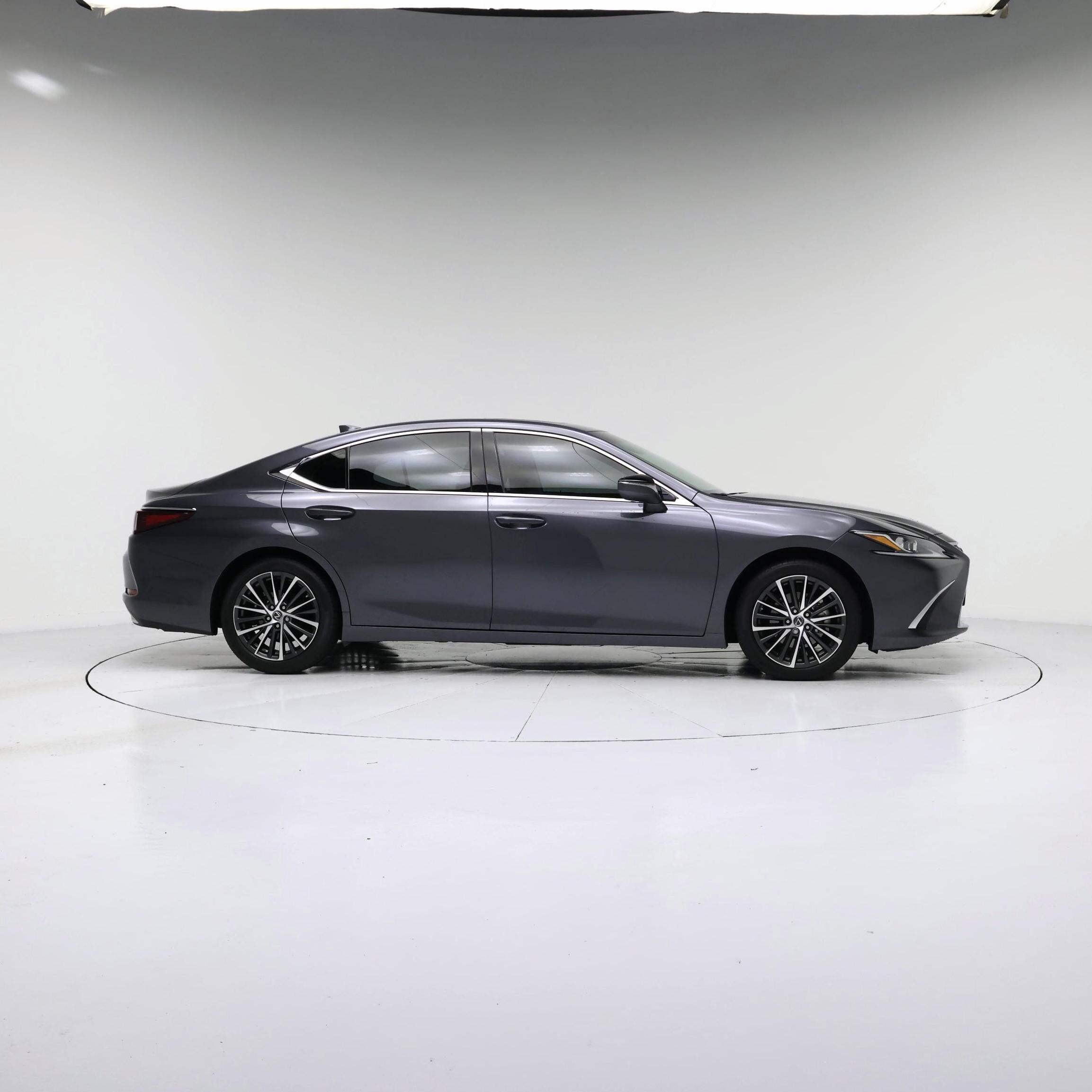 Thumbnail: 2023 Lexus ES - 7