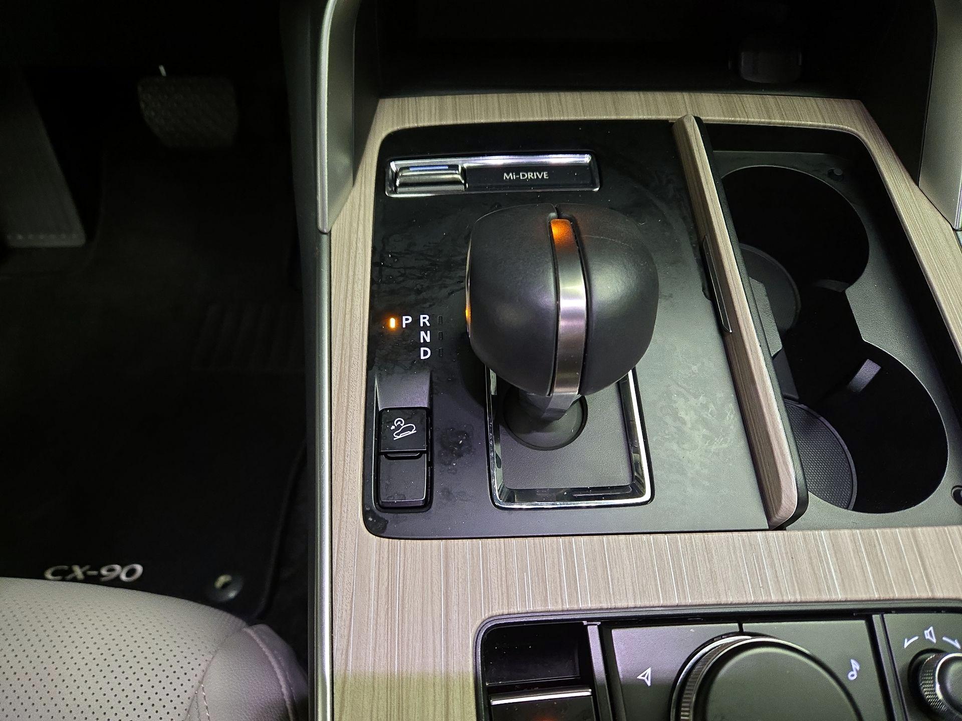 Thumbnail: 2024 Mazda CX-90 - 17