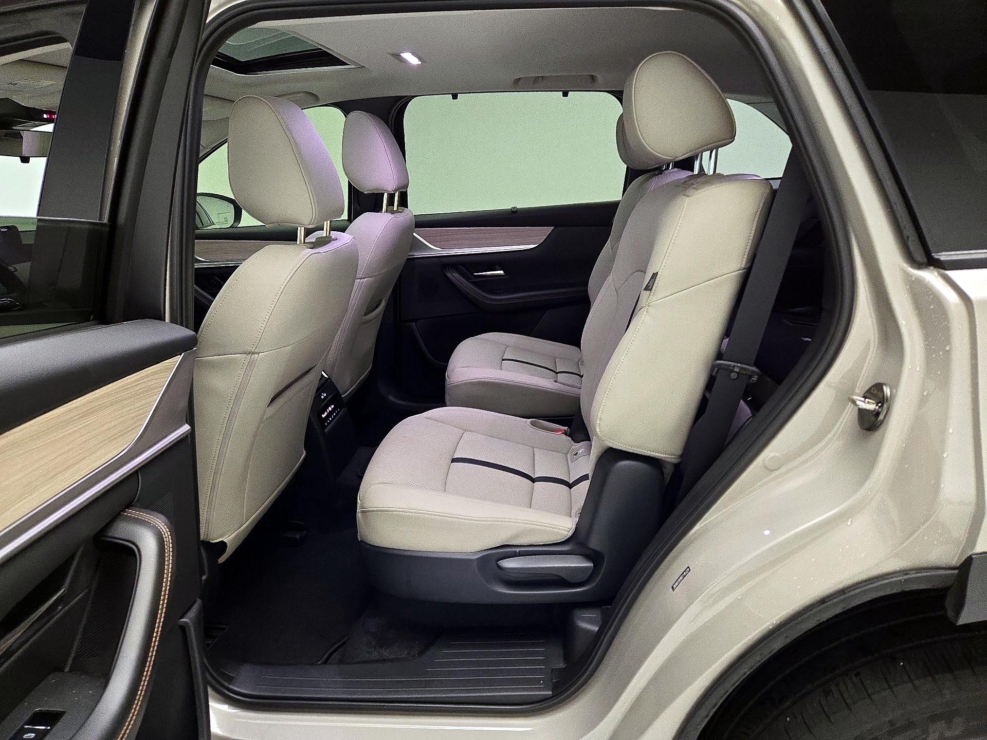 Thumbnail: 2024 Mazda CX-90 - 20