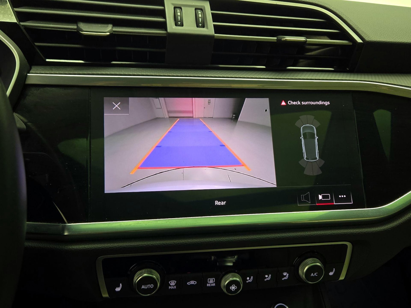 2024 Audi Q3 S Line Premium - Photo 15