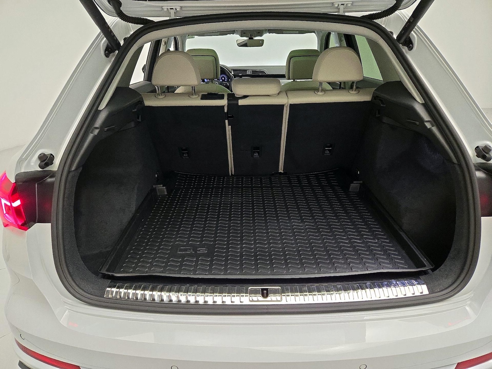 2024 Audi Q3 S Line Premium - Photo 22