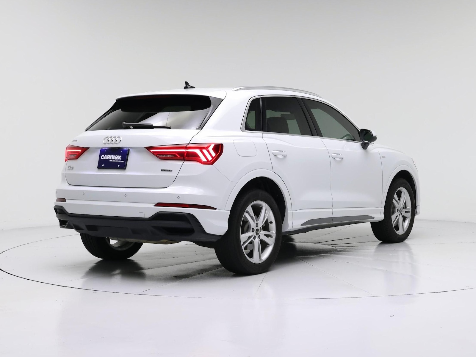 2024 Audi Q3 S Line Premium - Photo 9
