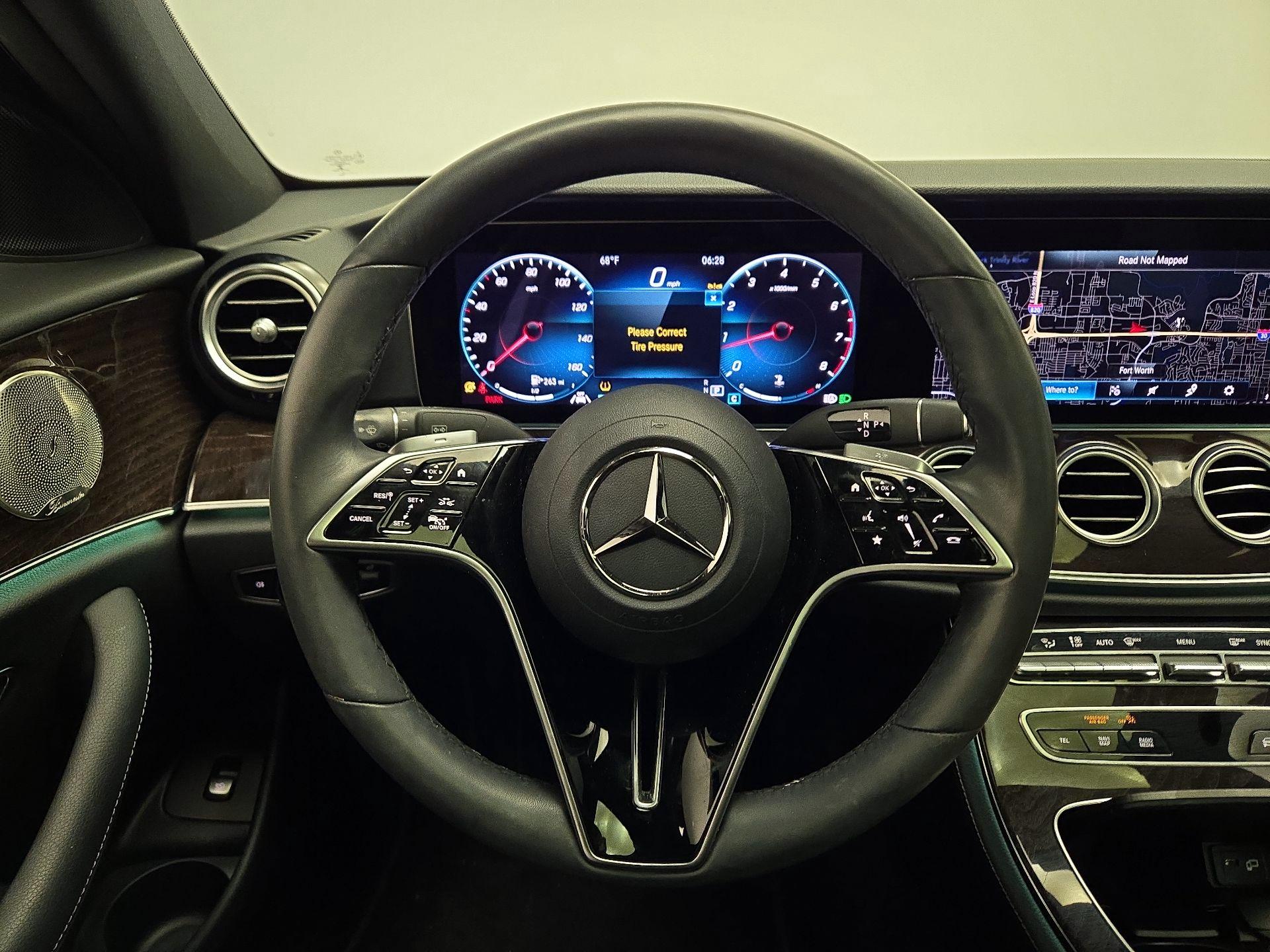 Thumbnail: 2022 Mercedes-Benz E-Class - 10