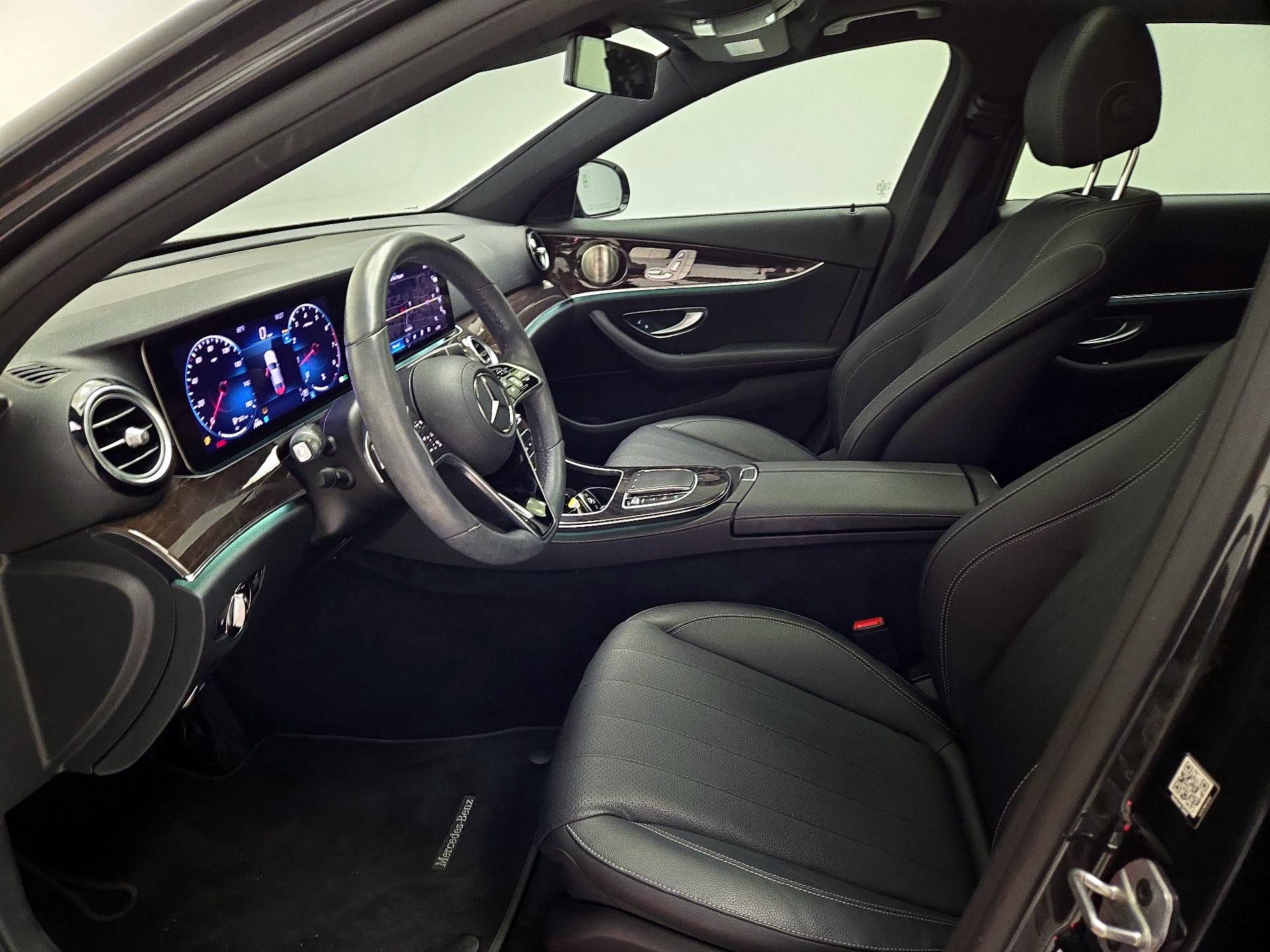 Thumbnail: 2022 Mercedes-Benz E-Class - 11