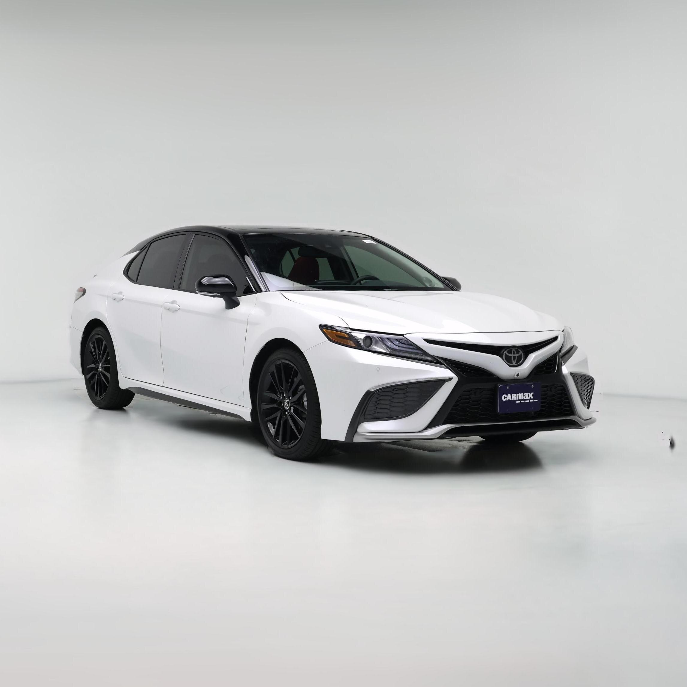 Thumbnail: 2022 Toyota Camry - 1