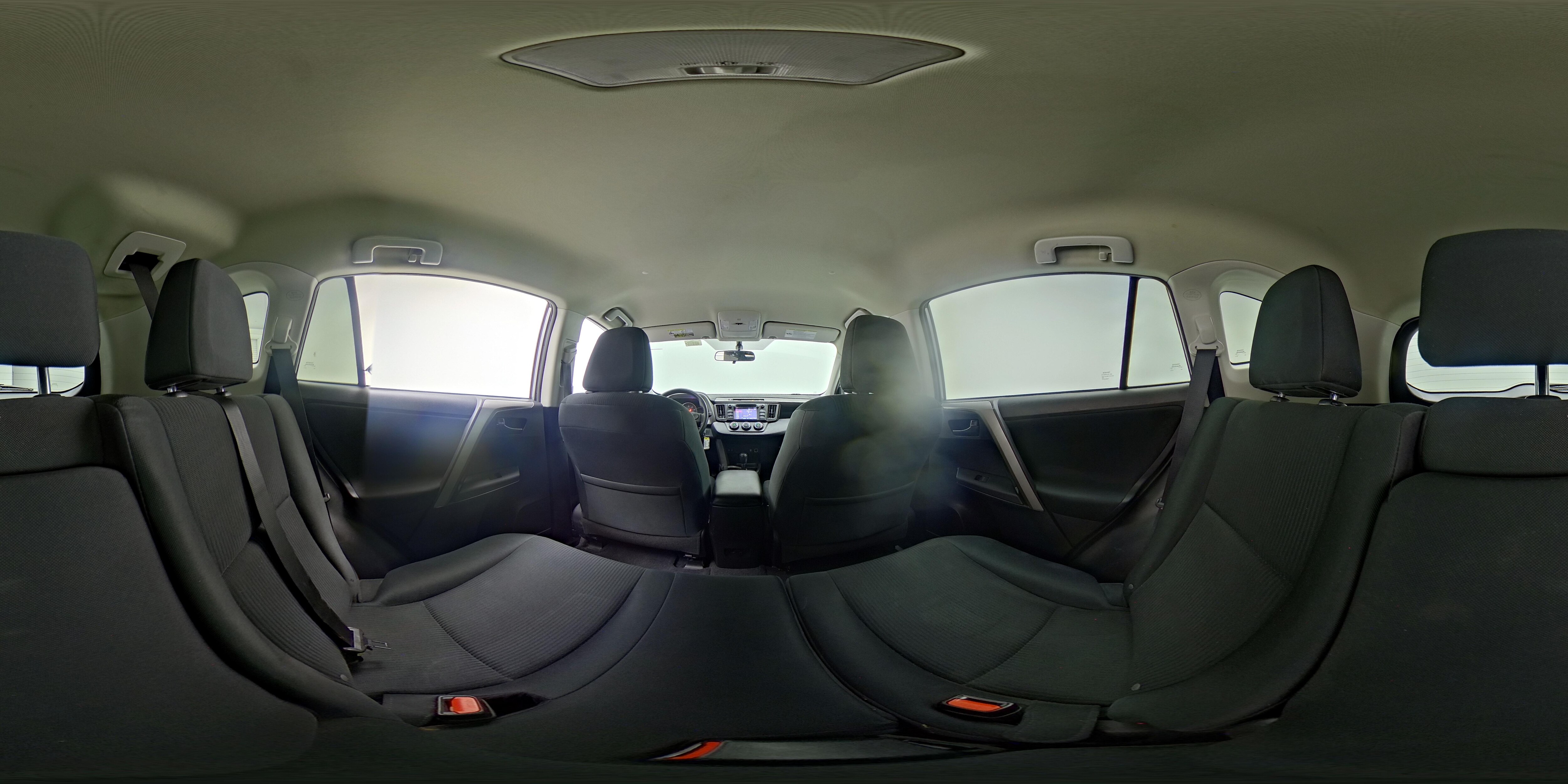 2016 Toyota RAV4 LE - Photo 47