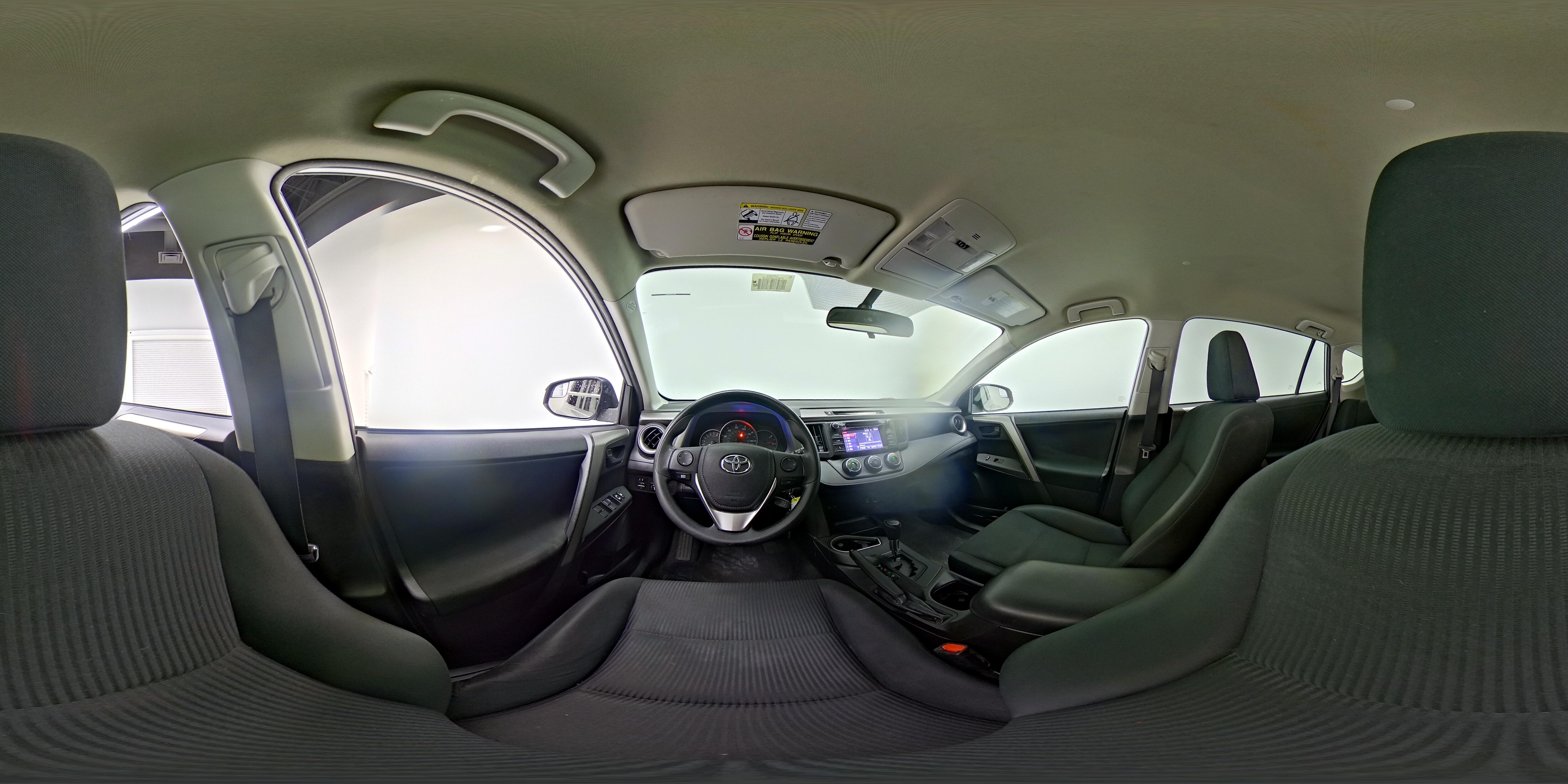 2016 Toyota RAV4 LE - Photo 48
