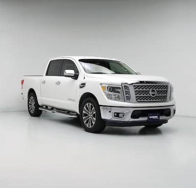 2017 Nissan Titan SL