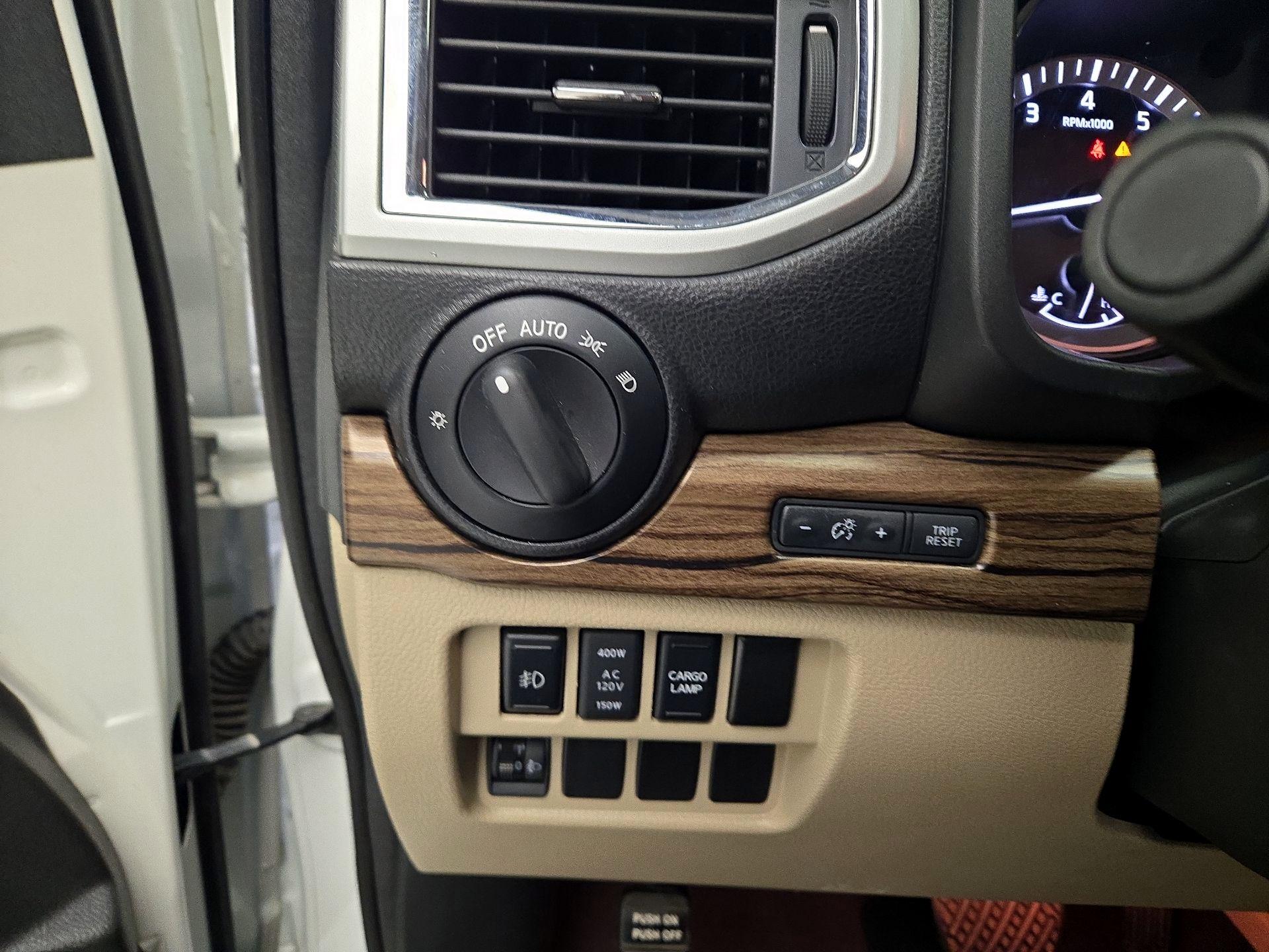 Thumbnail: 2017 Nissan Titan - 13