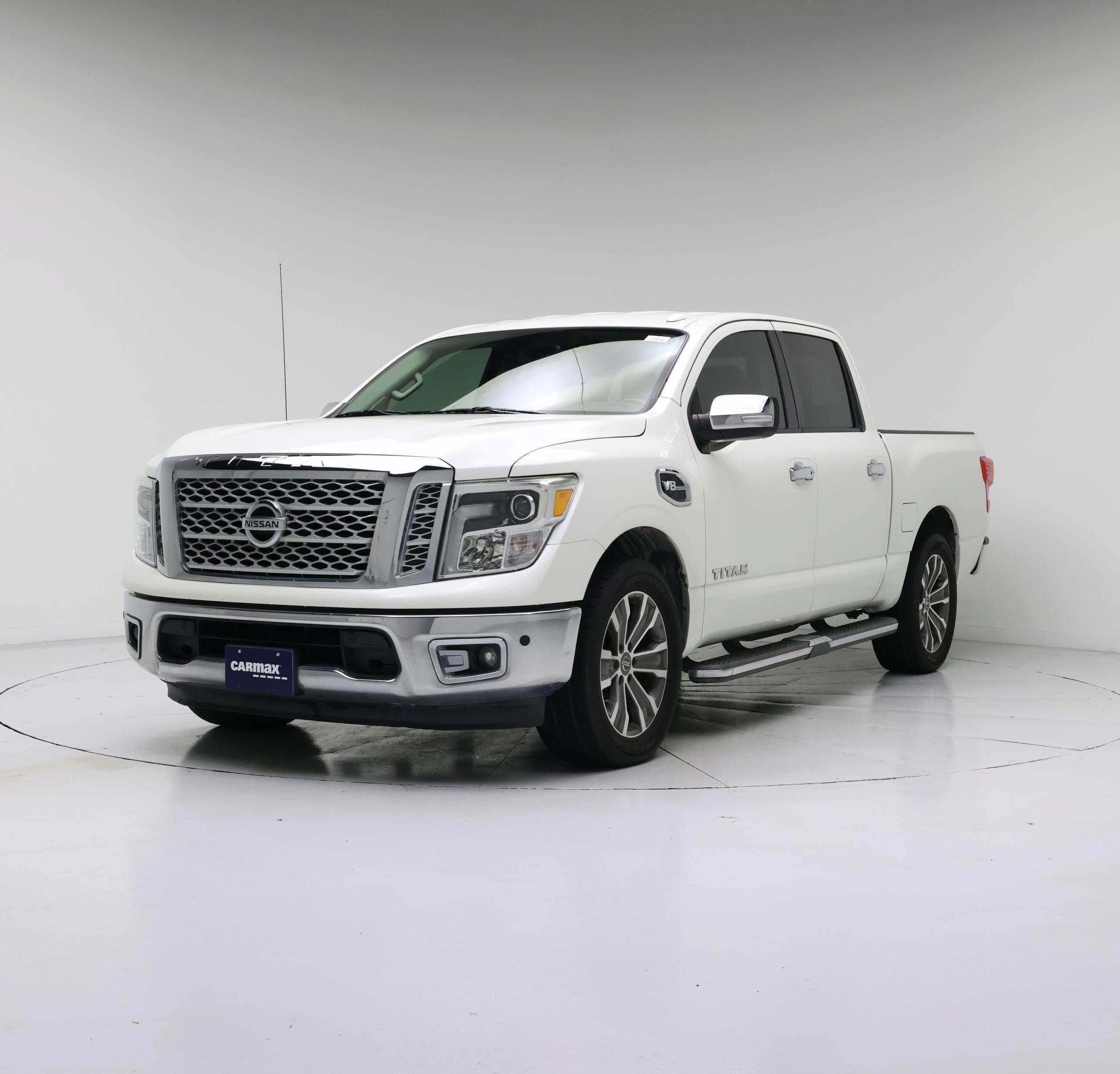 Thumbnail: 2017 Nissan Titan - 4