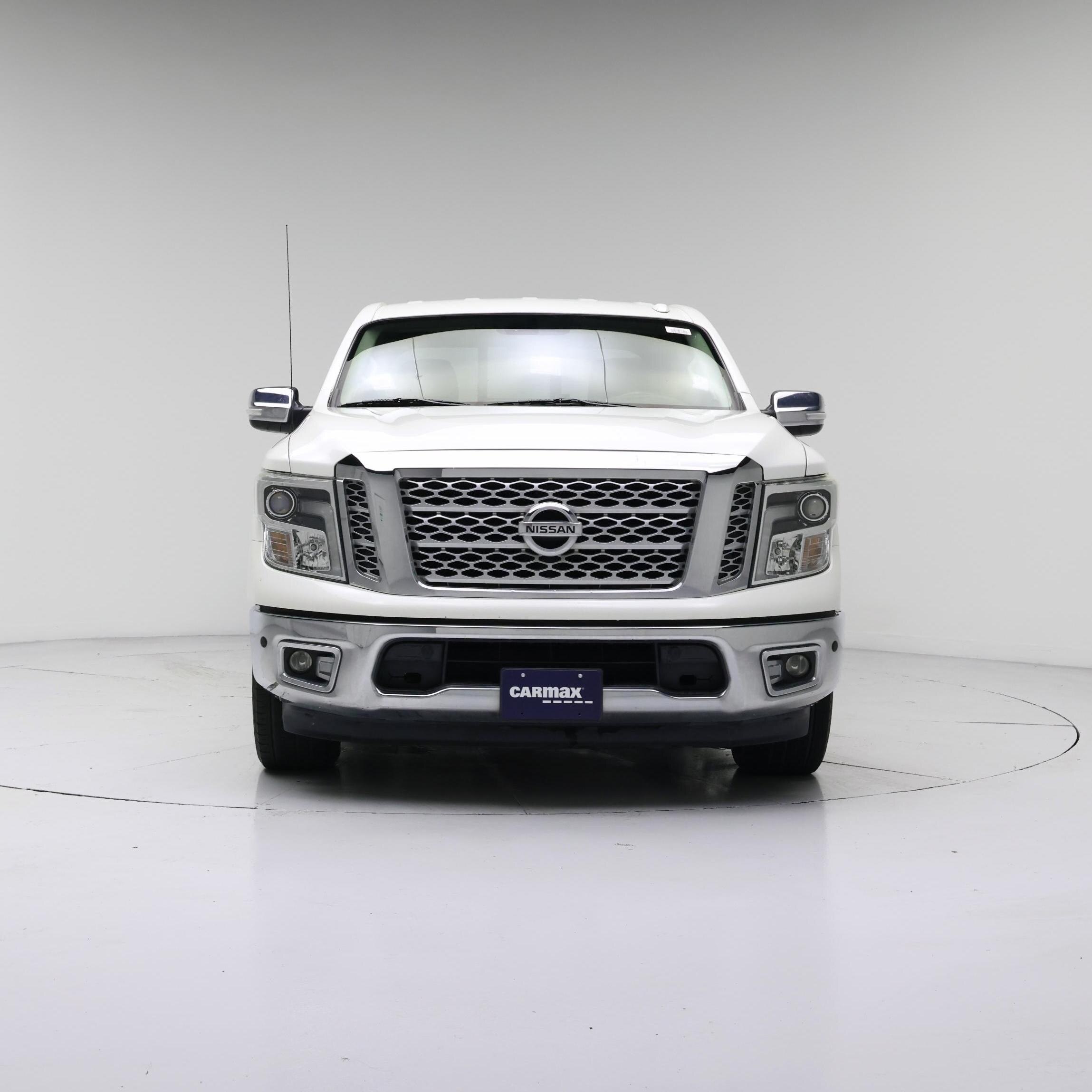 Thumbnail: 2017 Nissan Titan - 5