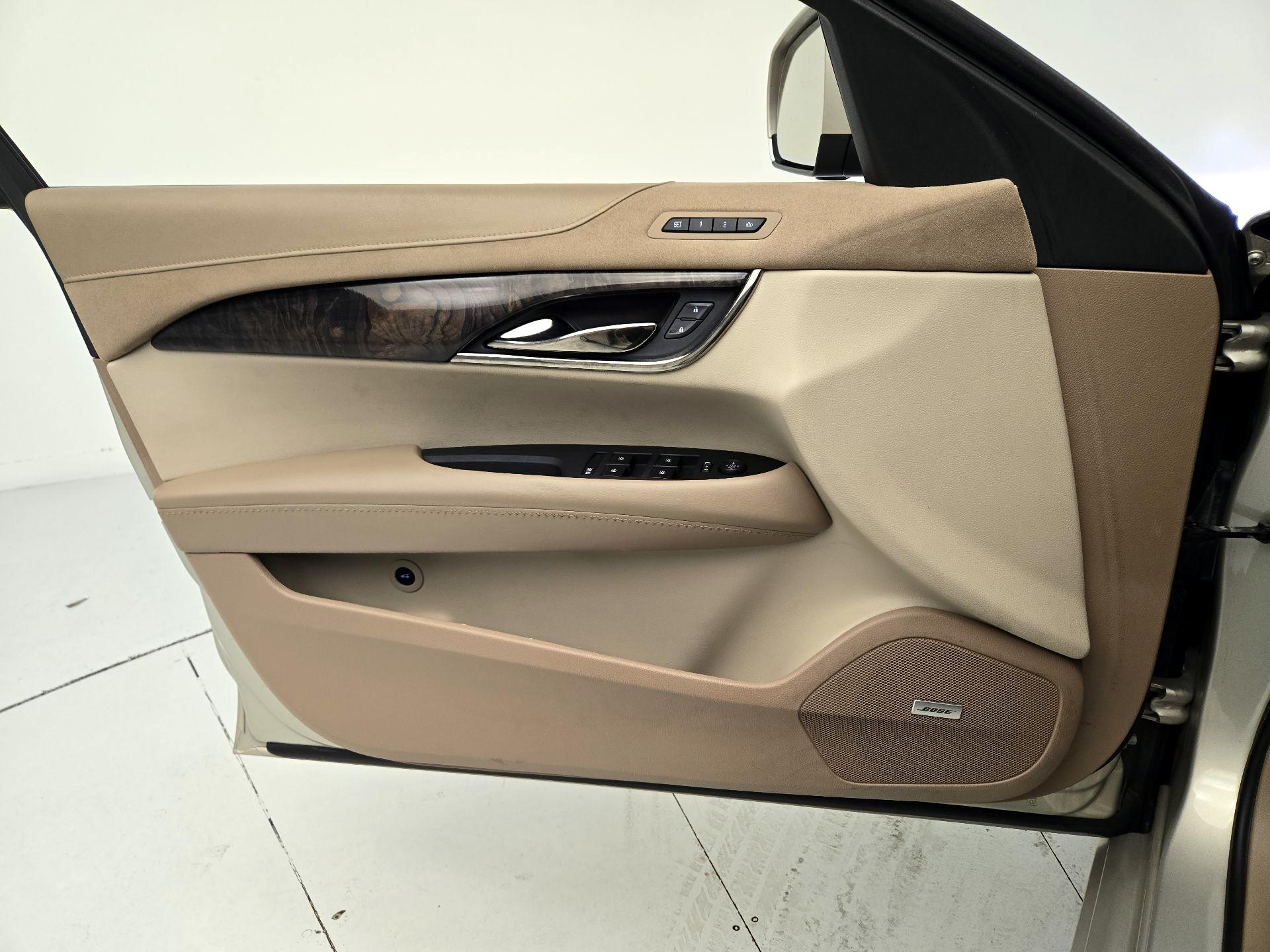 Thumbnail: 2015 Cadillac ATS - 12