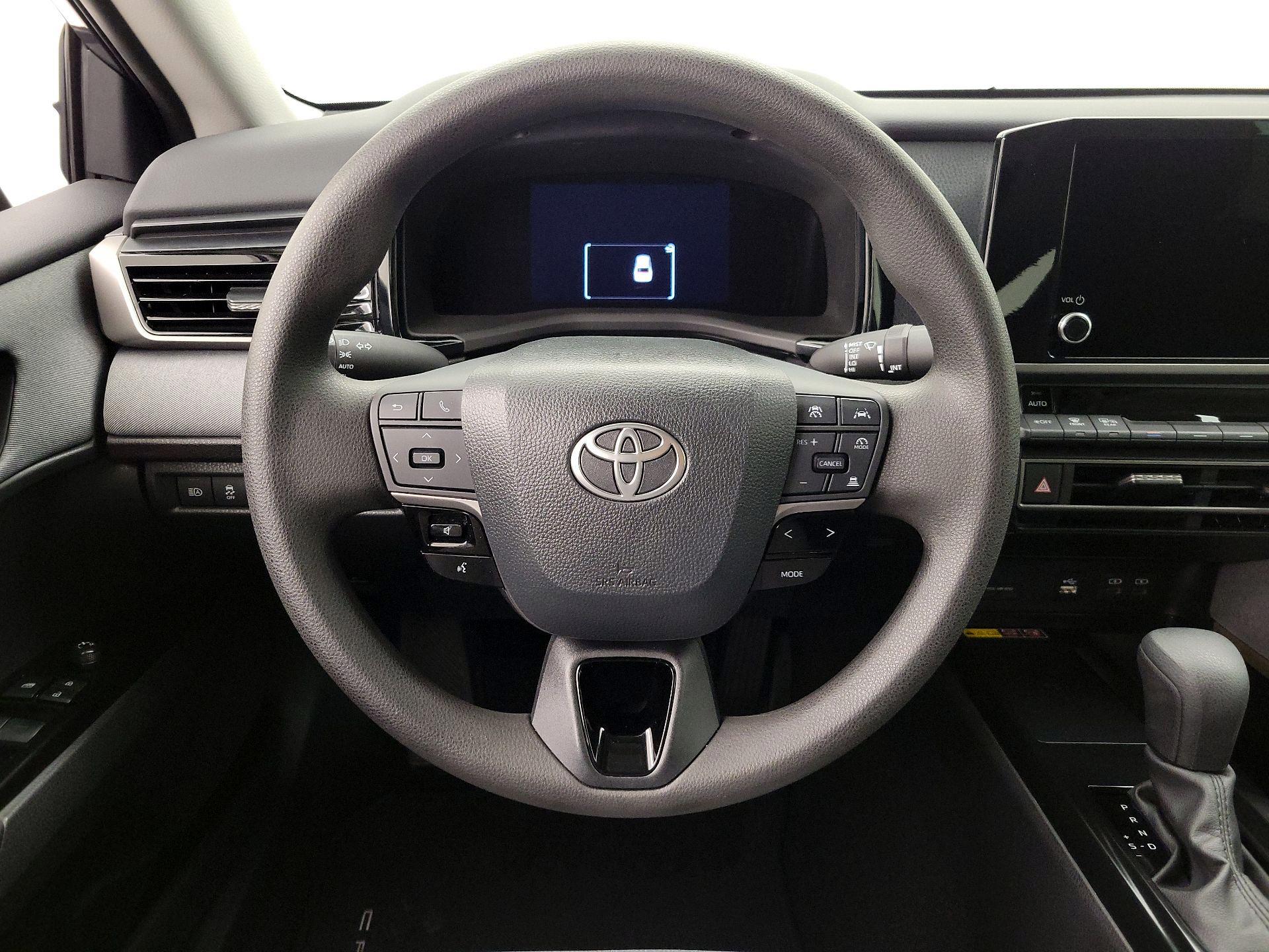 Thumbnail: 2025 Toyota Camry - 10