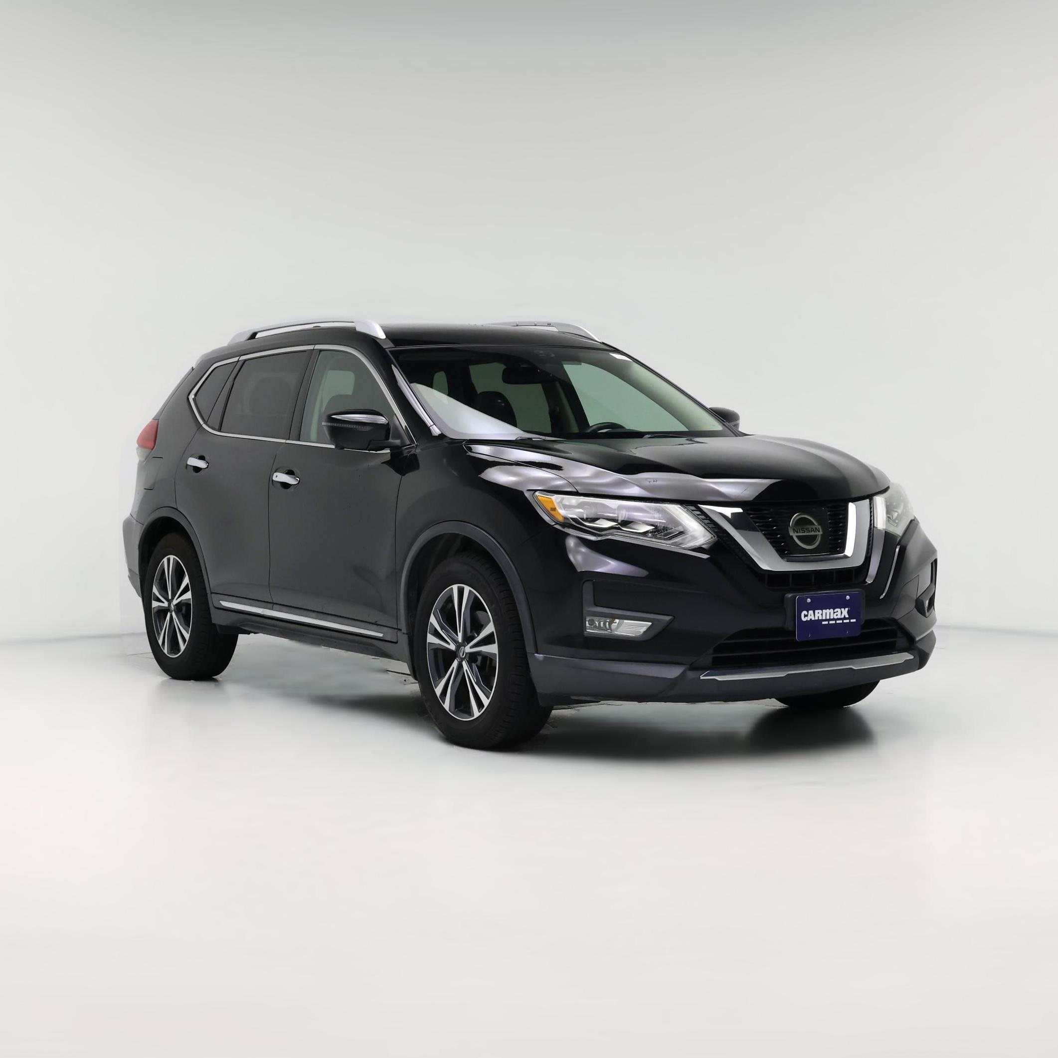 Thumbnail: 2017 Nissan Rogue - 1