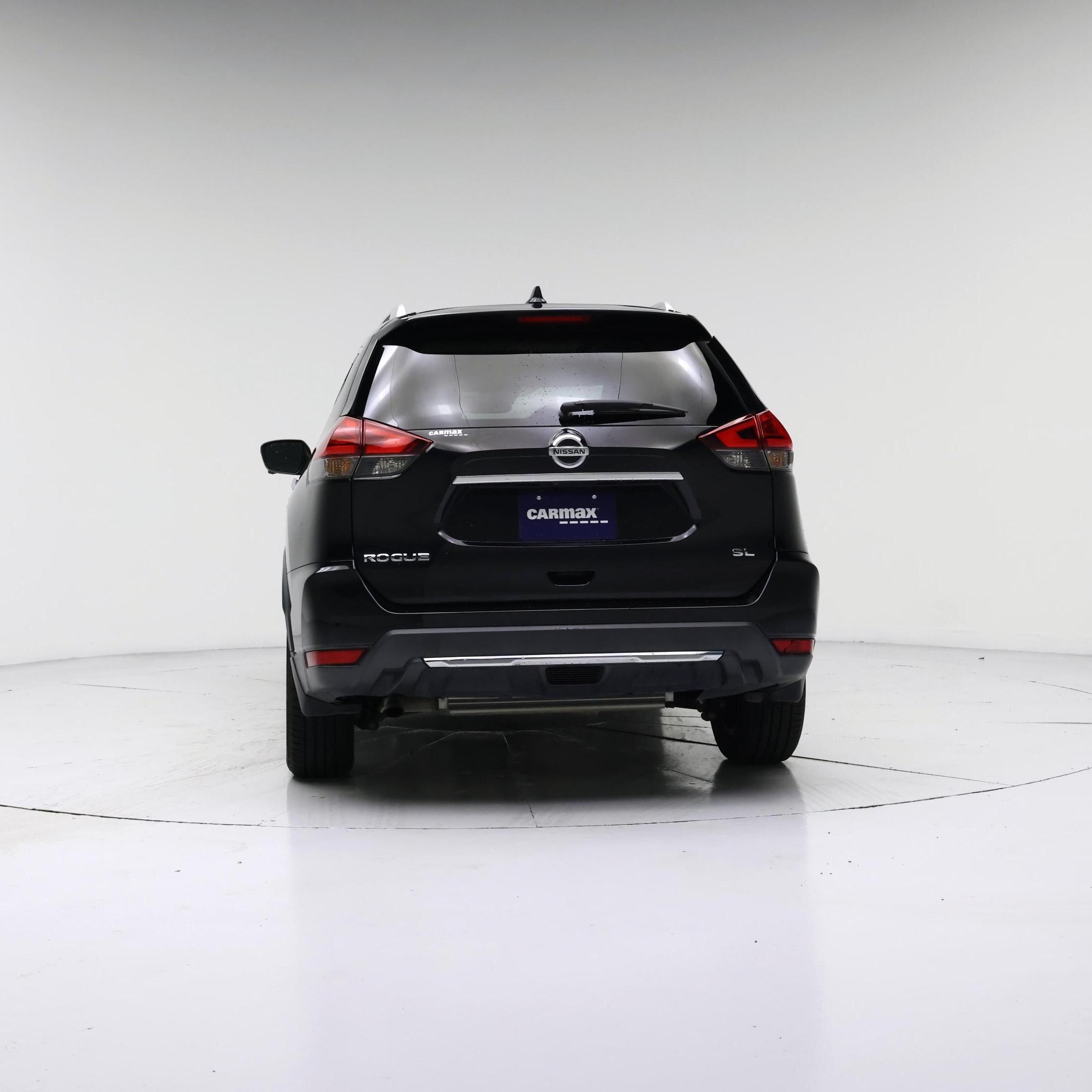 Thumbnail: 2017 Nissan Rogue - 6