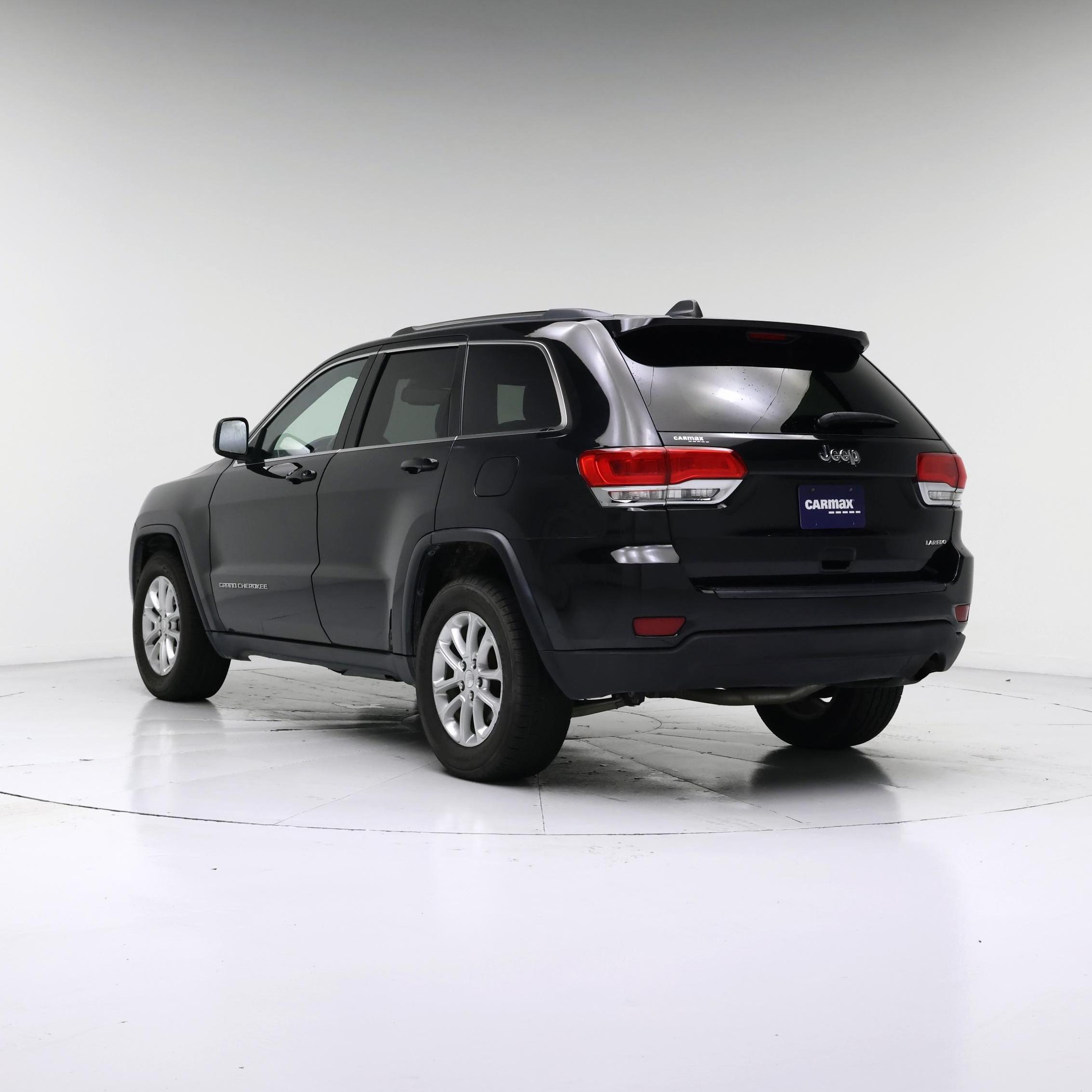 Thumbnail: 2016 Jeep Grand Cherokee - 2