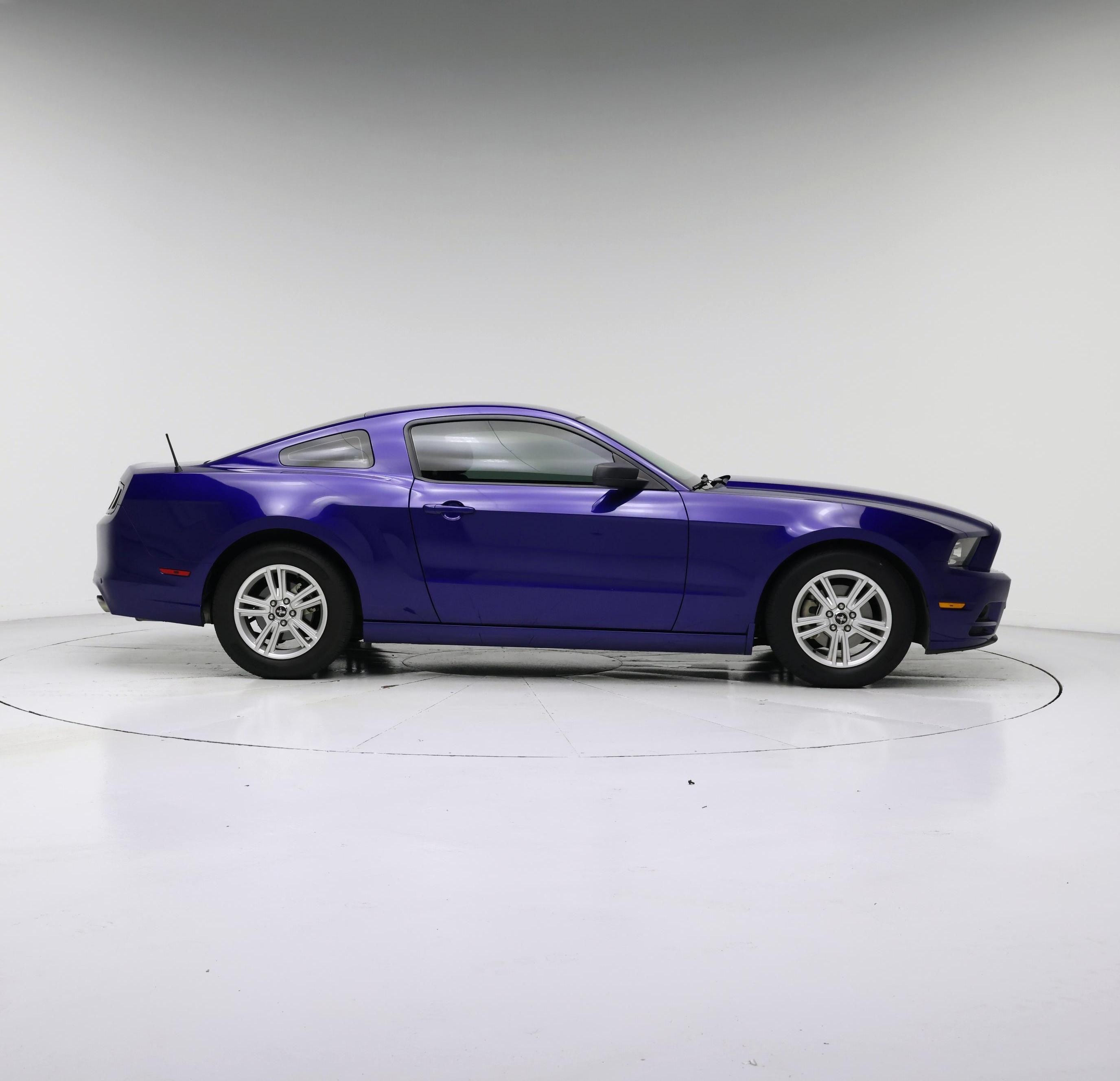 Thumbnail: 2014 Ford Mustang - 7