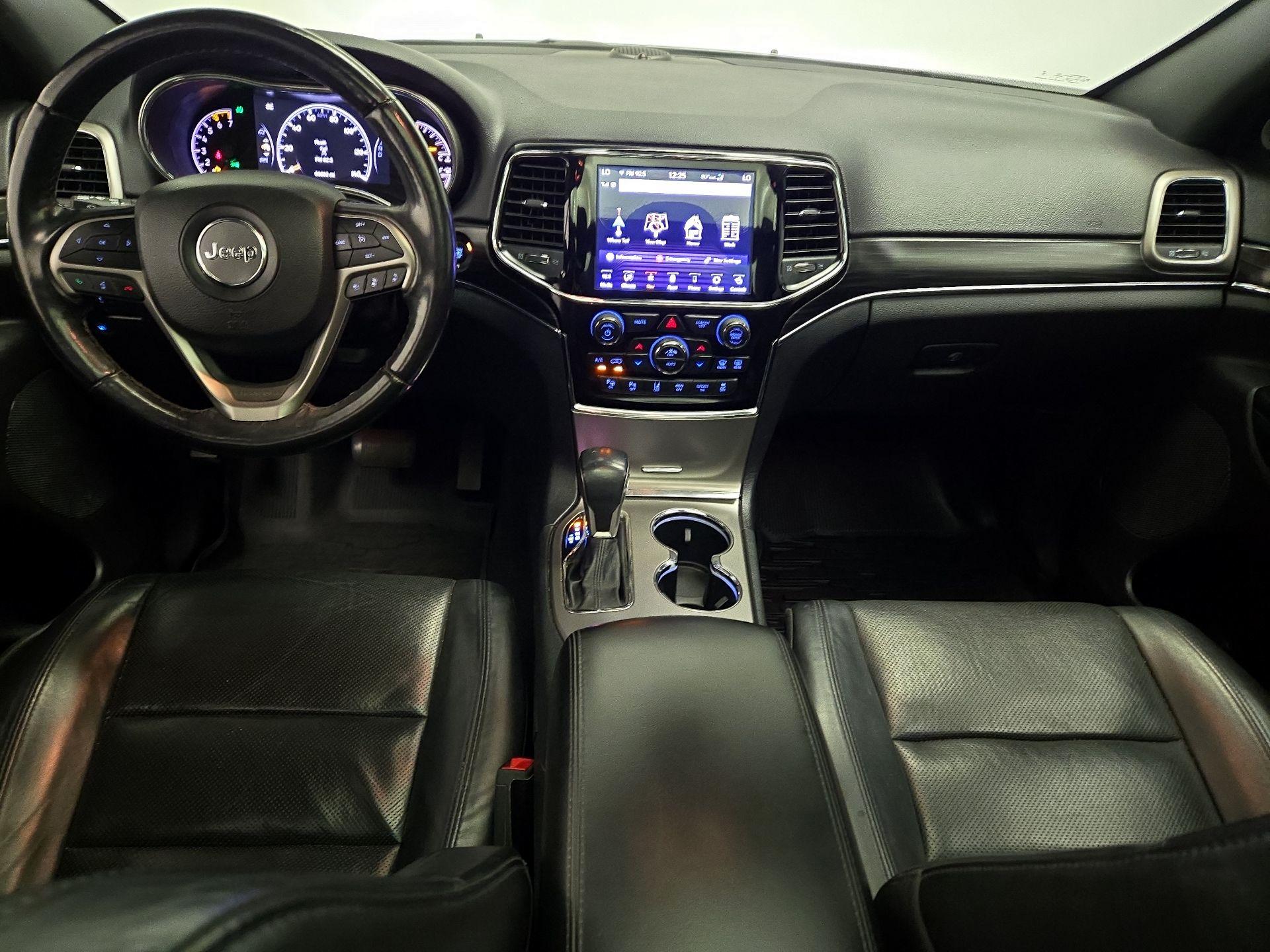 Thumbnail: 2020 Jeep Grand Cherokee - 9