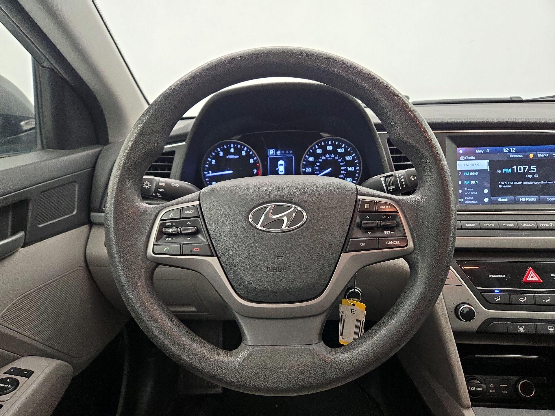 Thumbnail: 2018 Hyundai Elantra - 10