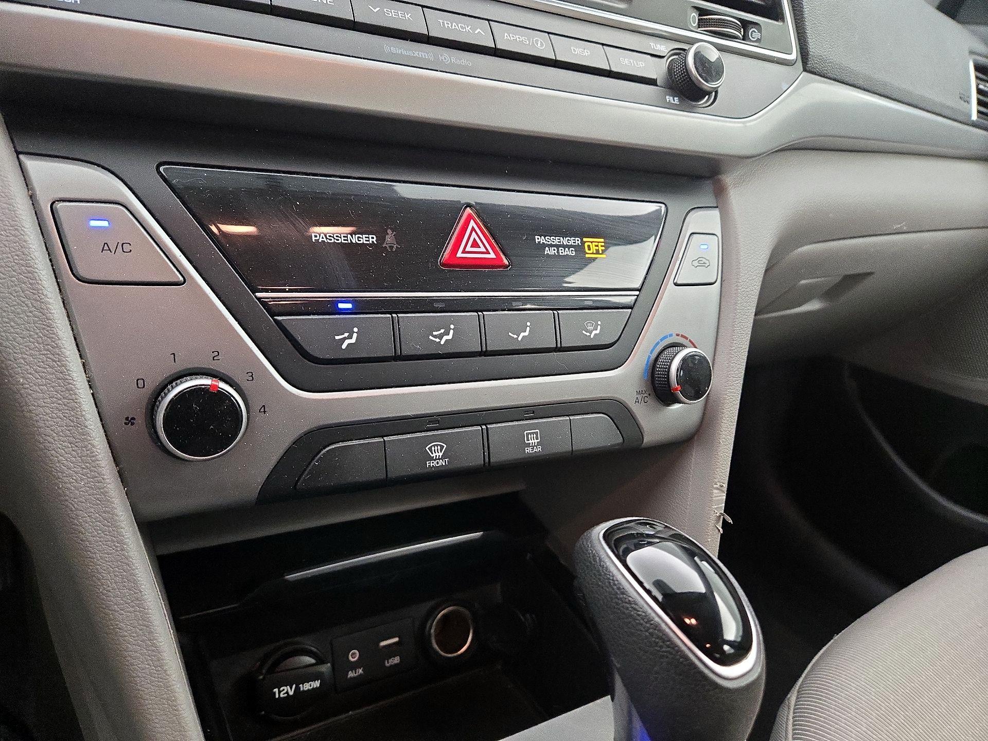 Thumbnail: 2018 Hyundai Elantra - 16