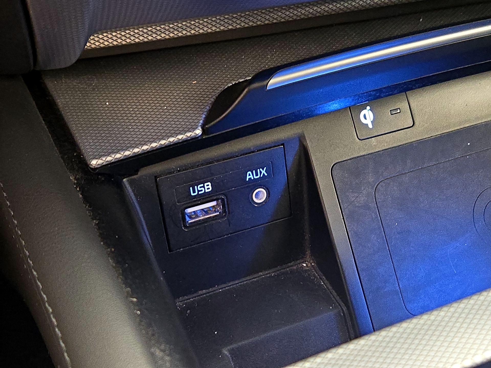 Thumbnail: 2018 Genesis G80 - 19